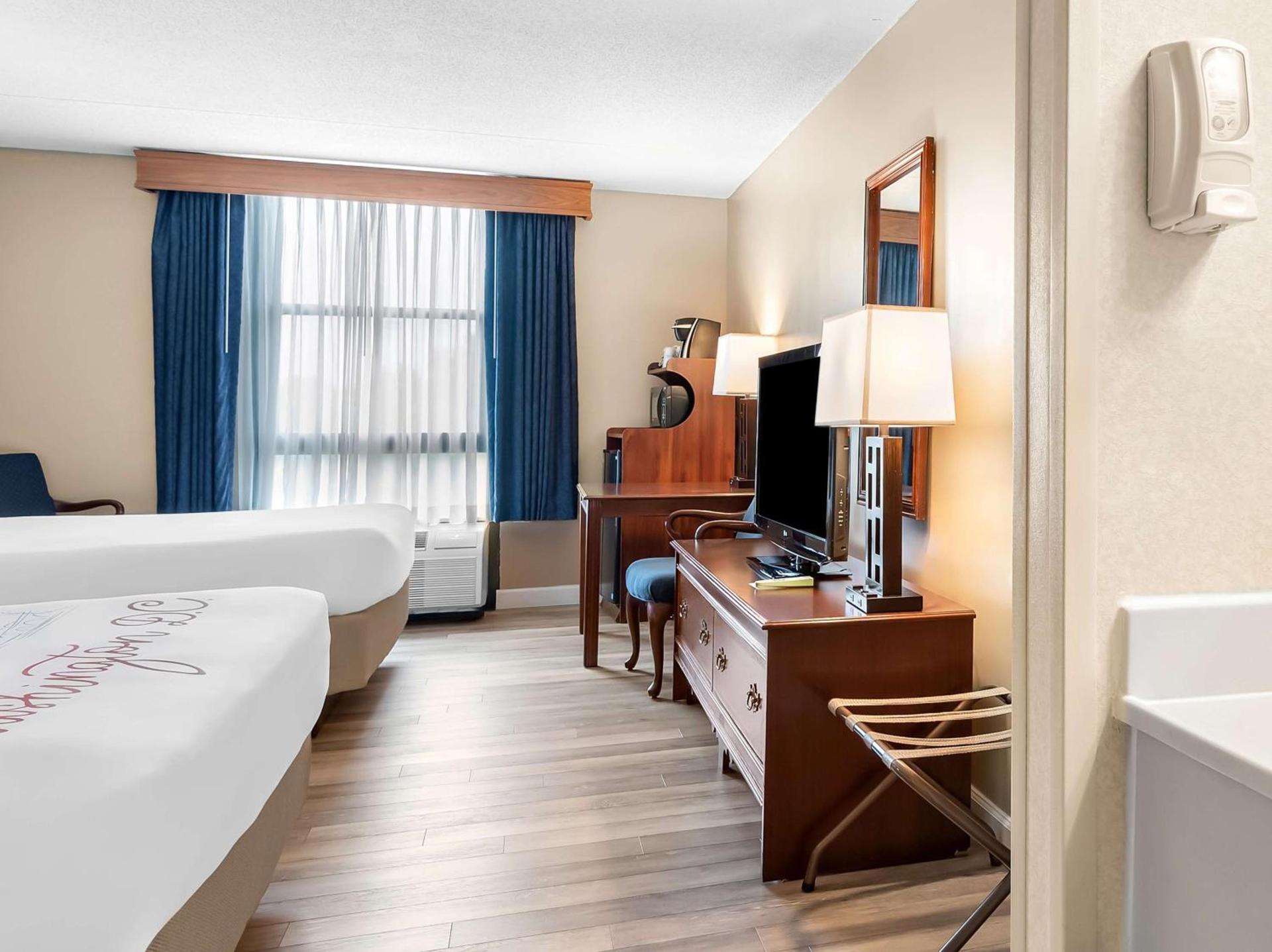 Best Western Potomac Mills photo 29