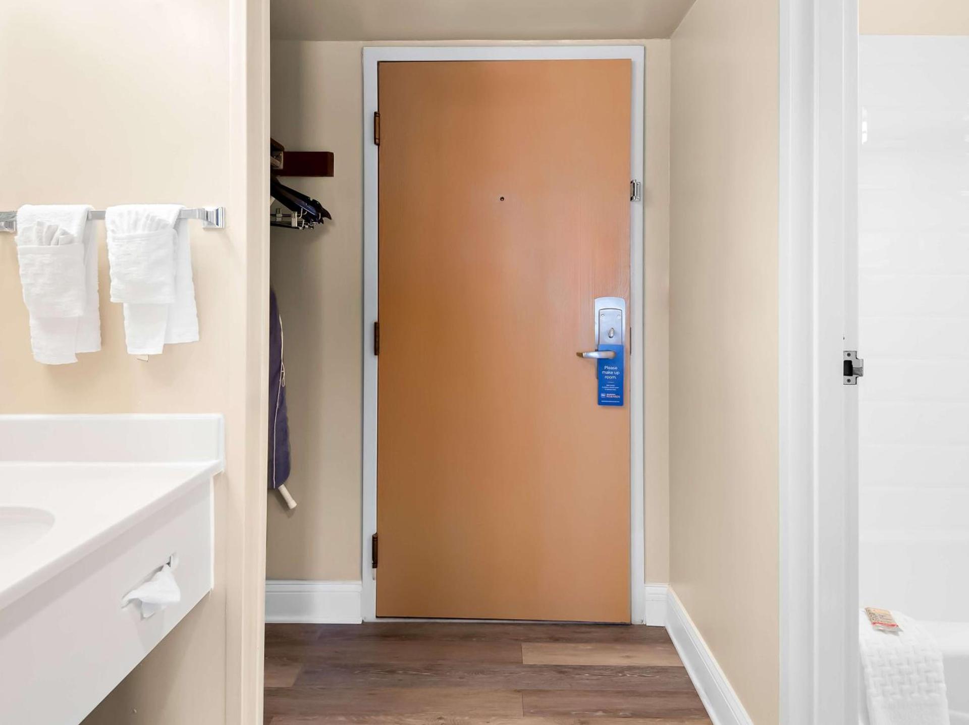 Best Western Potomac Mills photo 33