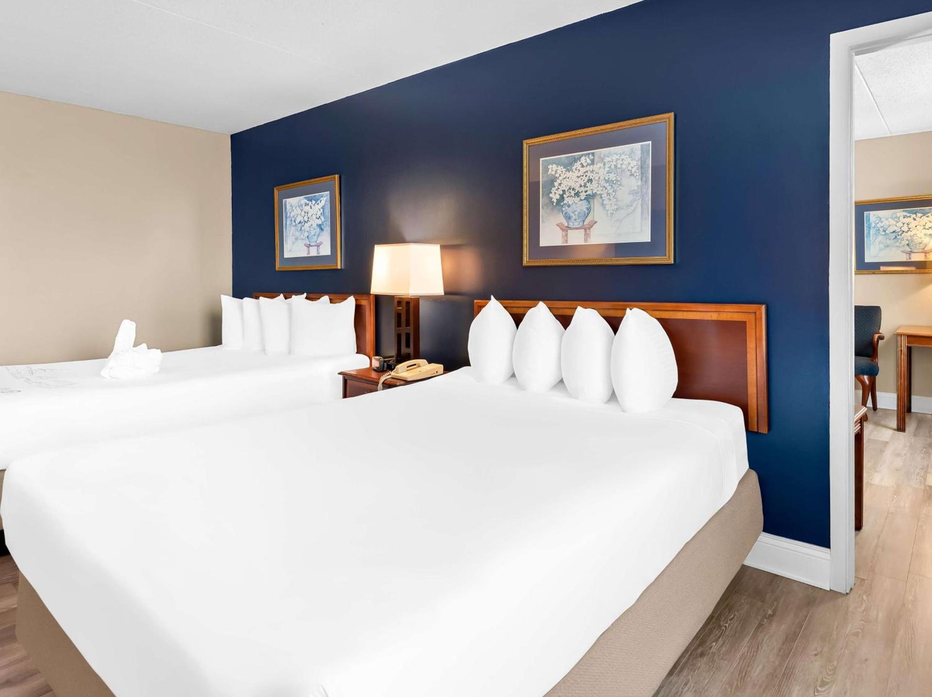 Best Western Potomac Mills photo 32