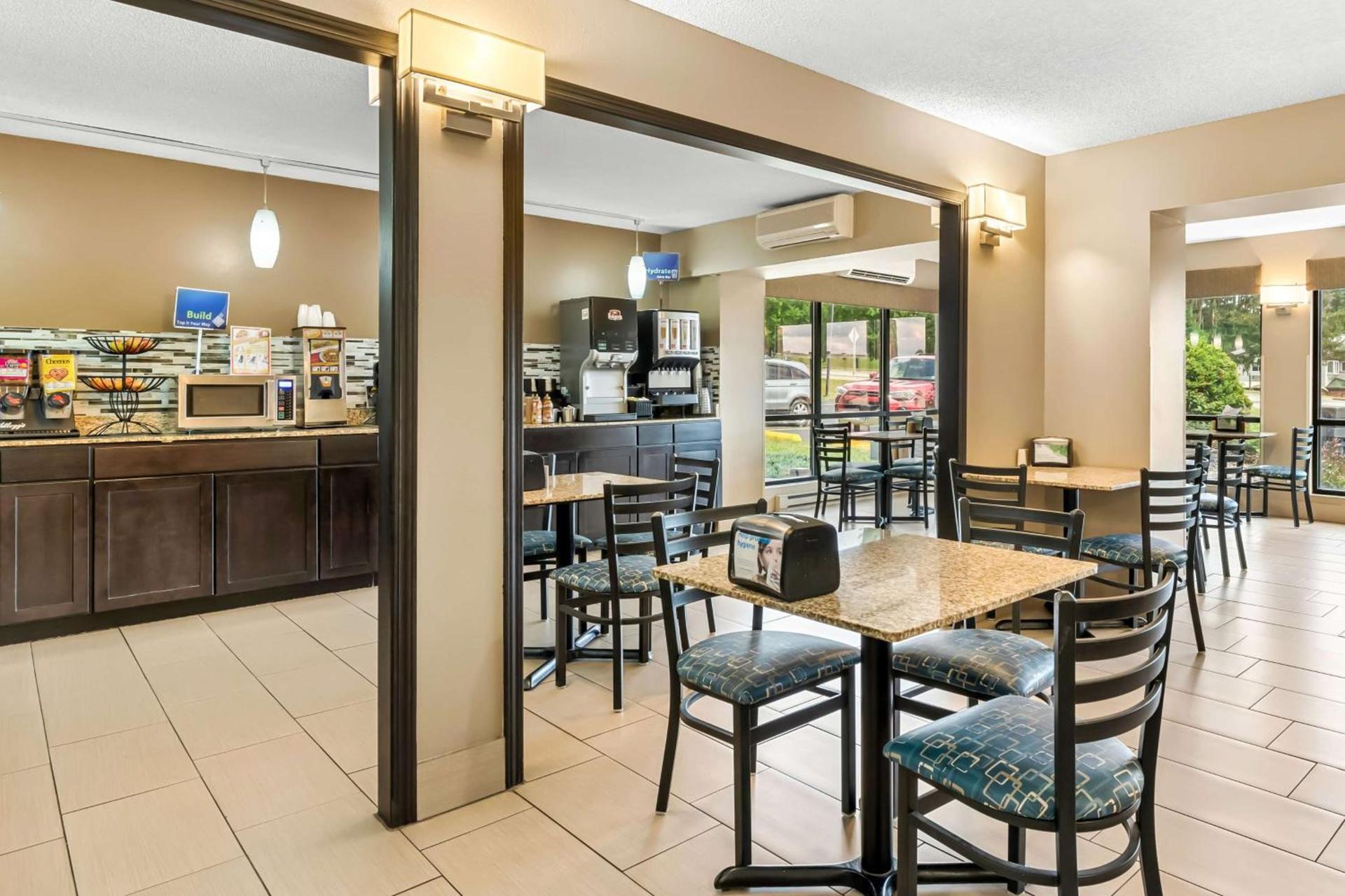 Best Western Baraboo Inn photo 5
