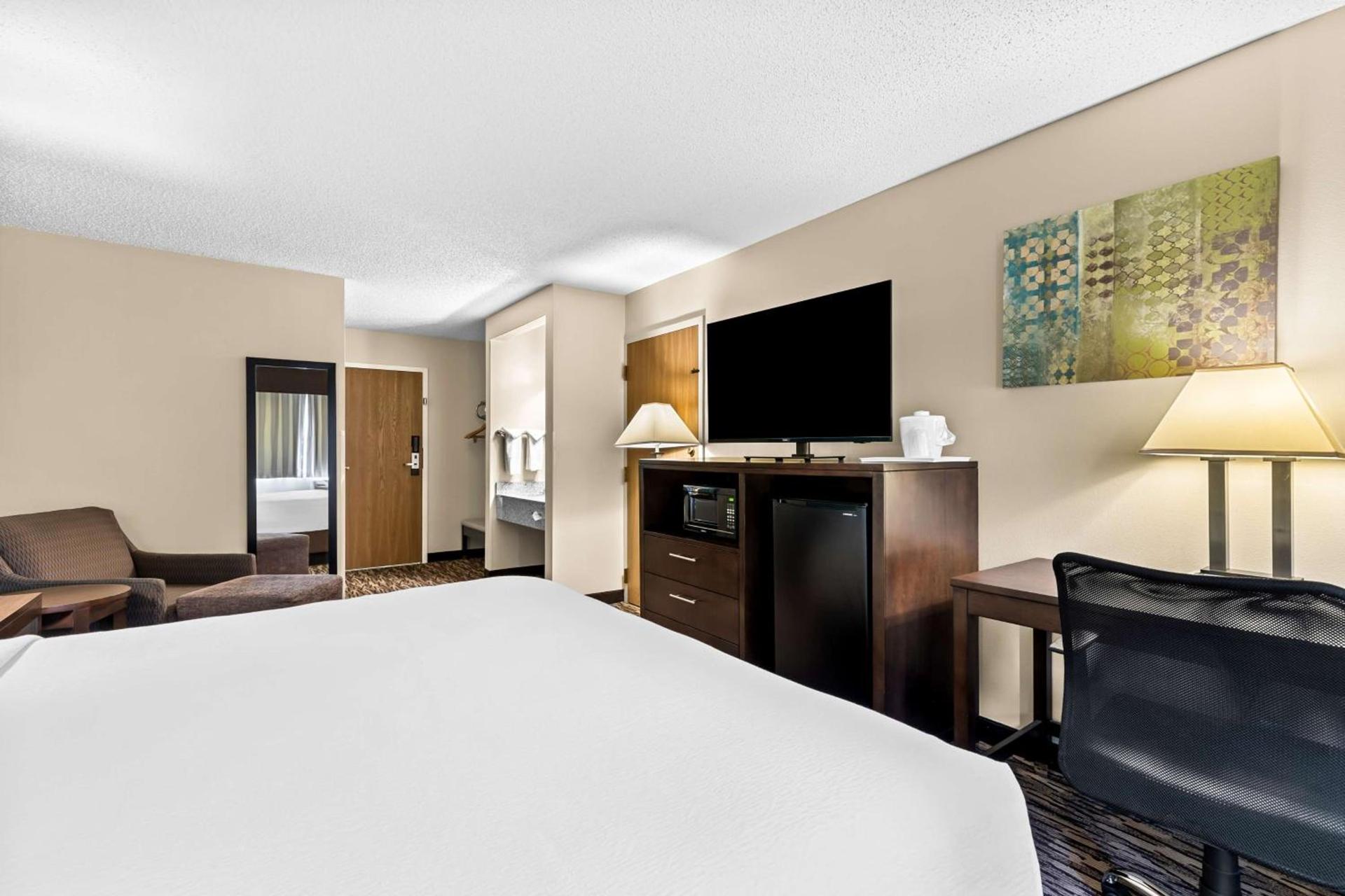 Best Western Baraboo Inn photo 14