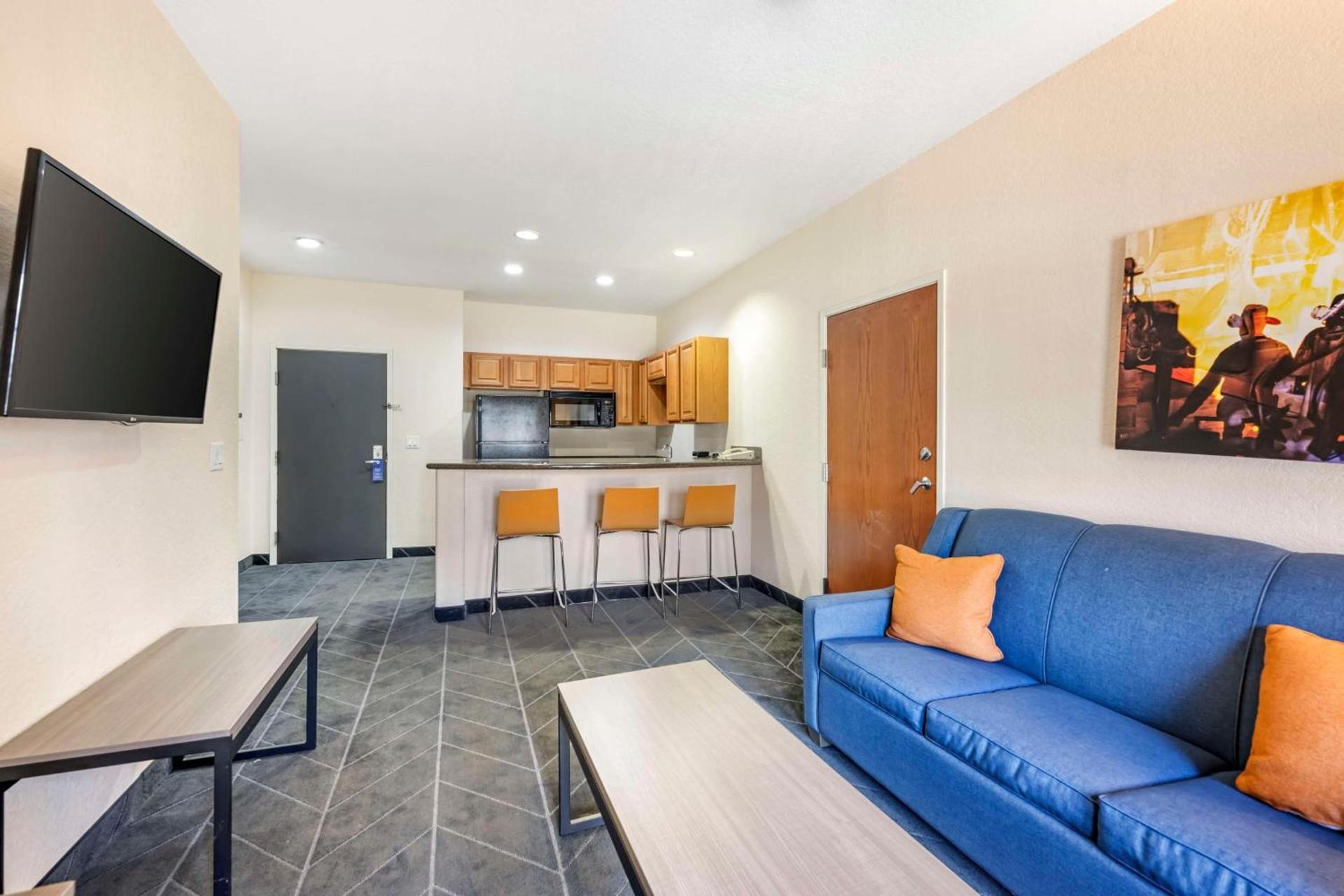 Best Western Lubbock West Inn & Suites photo 6