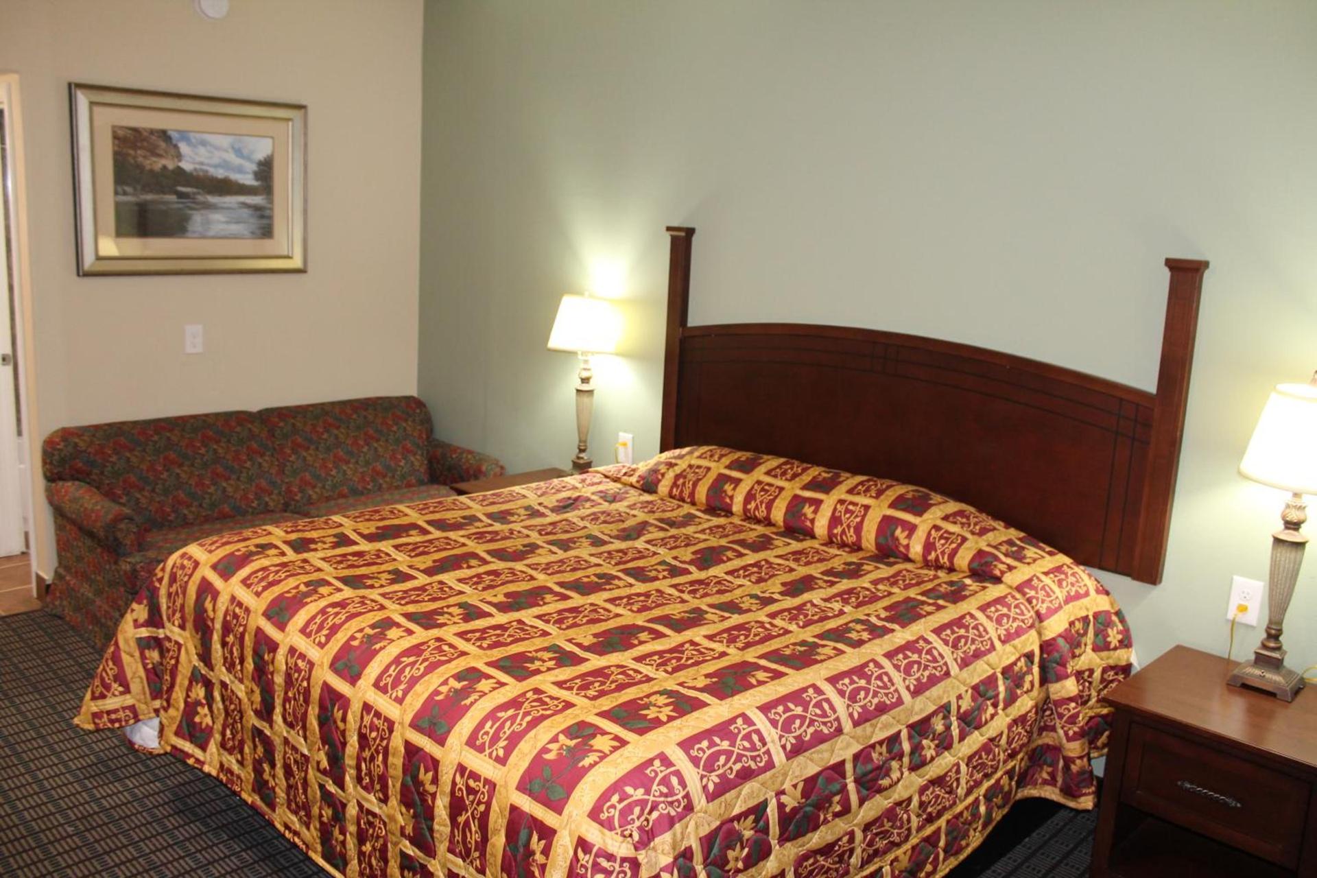 American Inn & Suites photo 13