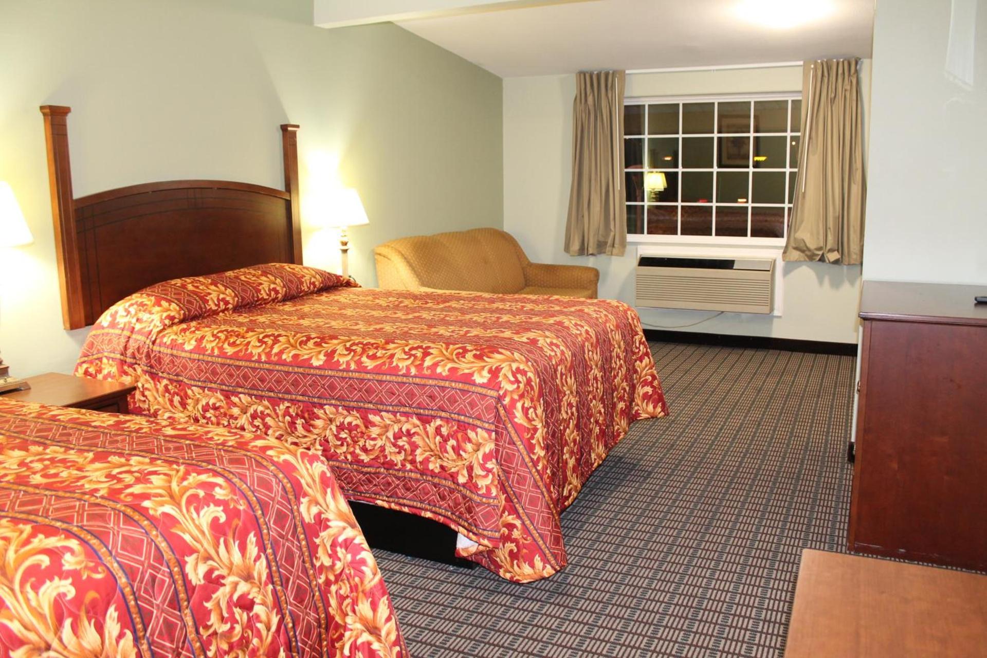 American Inn & Suites photo 15