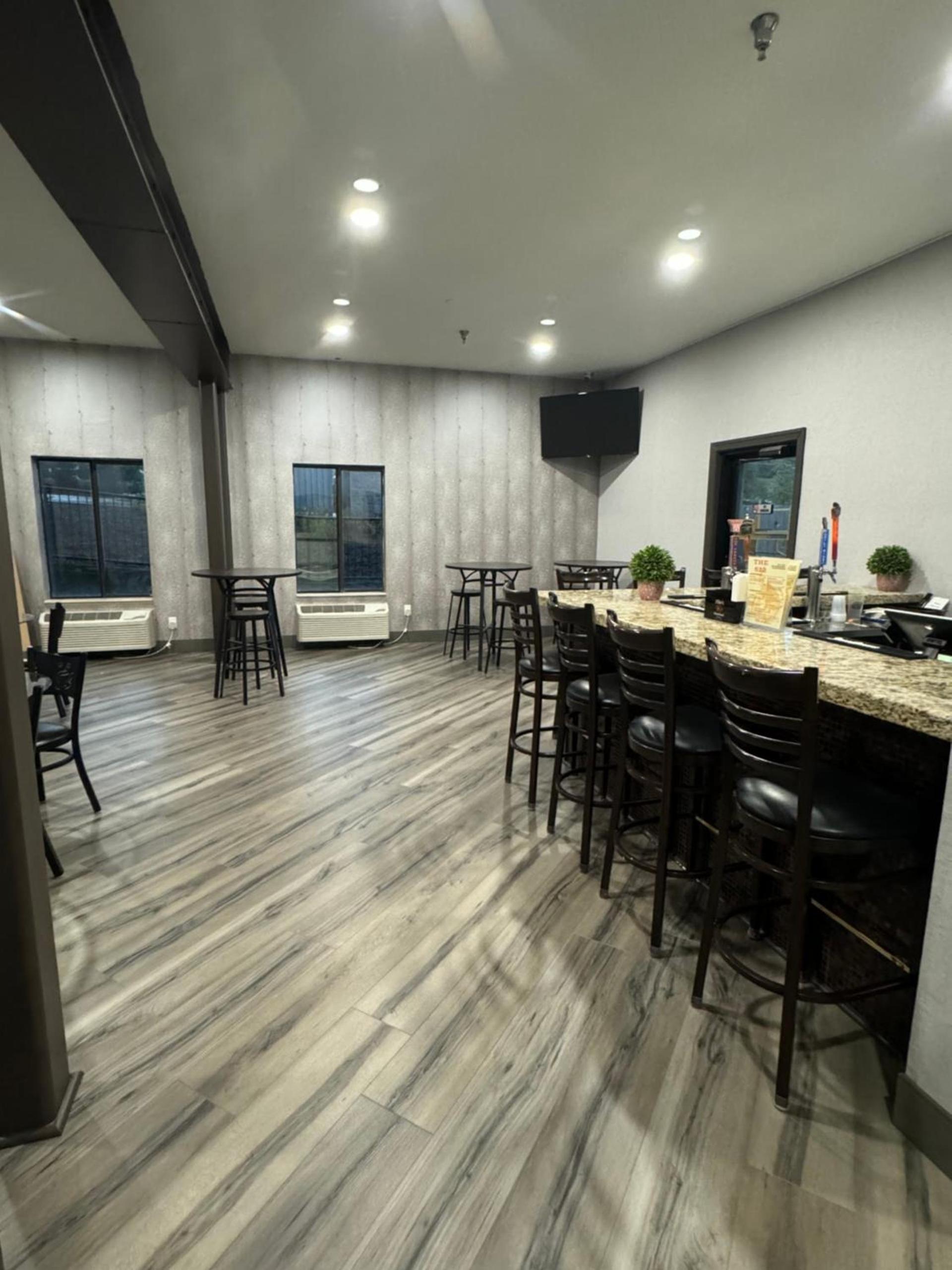 Brentwood Suites Nashville, an Ascend Collection Hotel photo 6