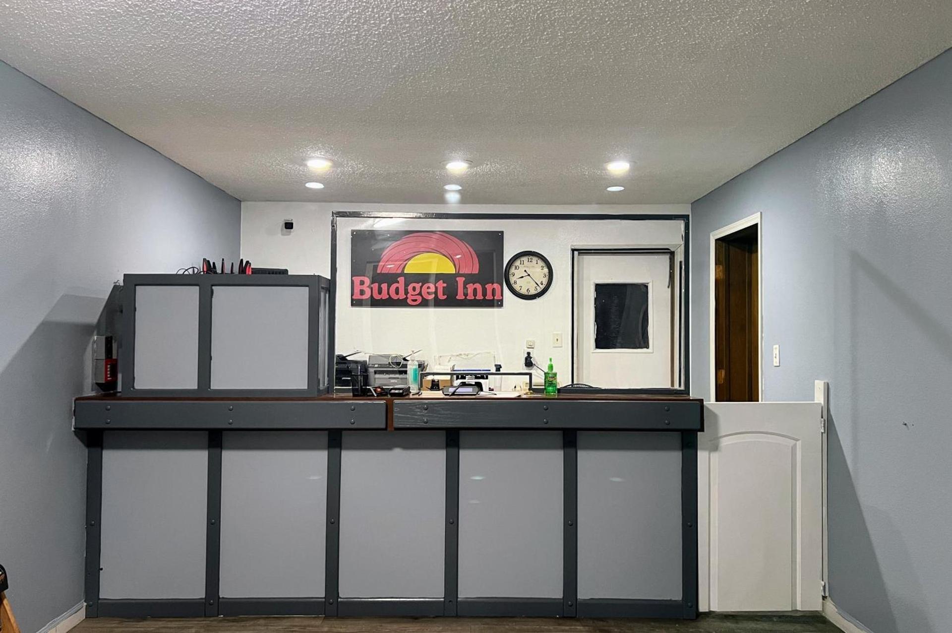 Budget Inn photo 29