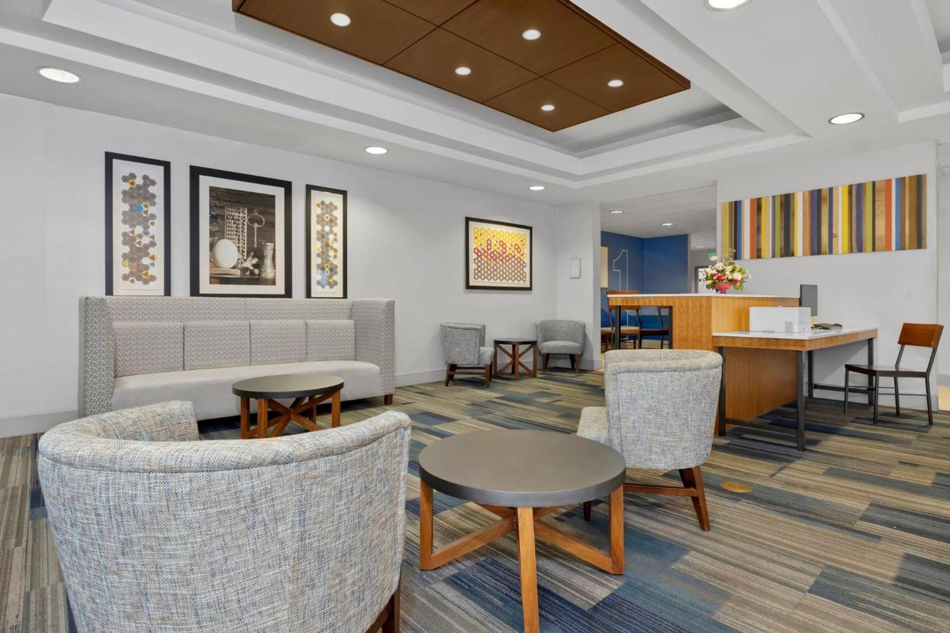 Holiday Inn Express Hotel & Suites West Coxsackie by IHG photo 41