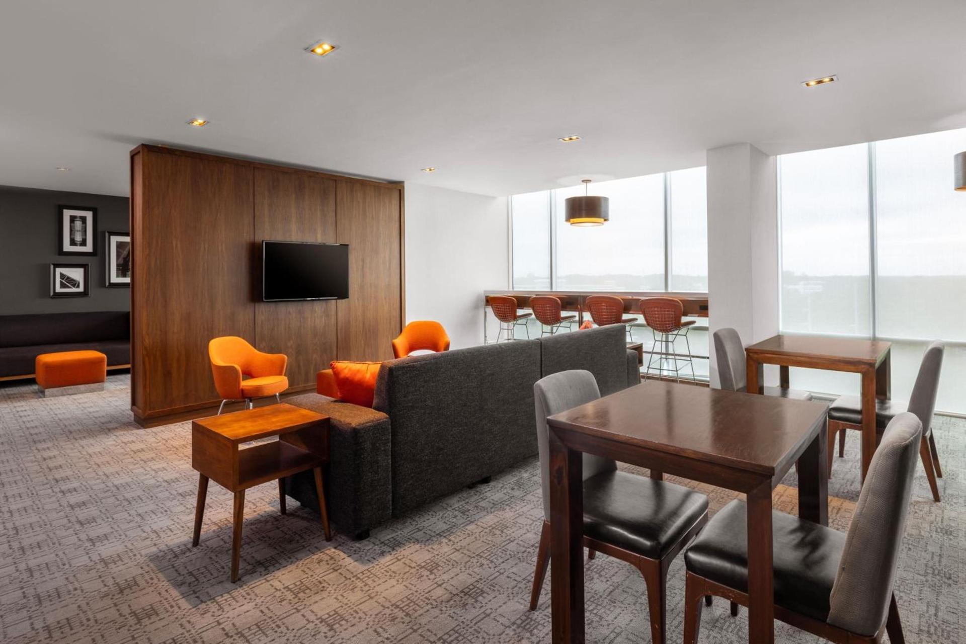 Le Meridien Atlanta Perimeter photo 67