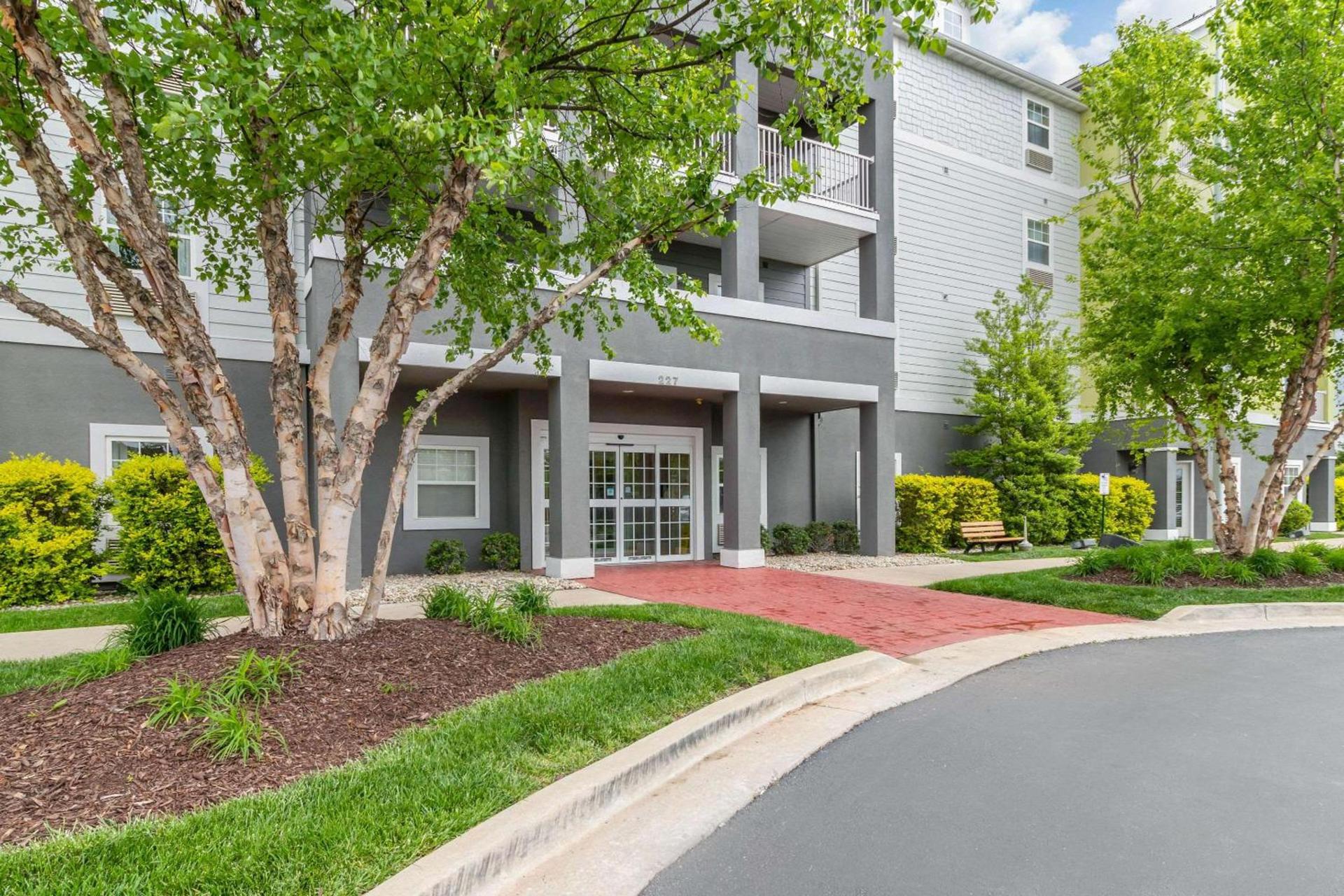 MainStay Suites St Robert - Fort Leonard Wood photo 2