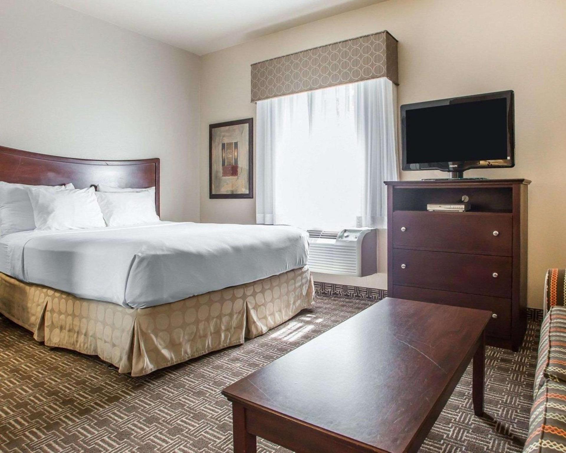 MainStay Suites St Robert - Fort Leonard Wood photo 12