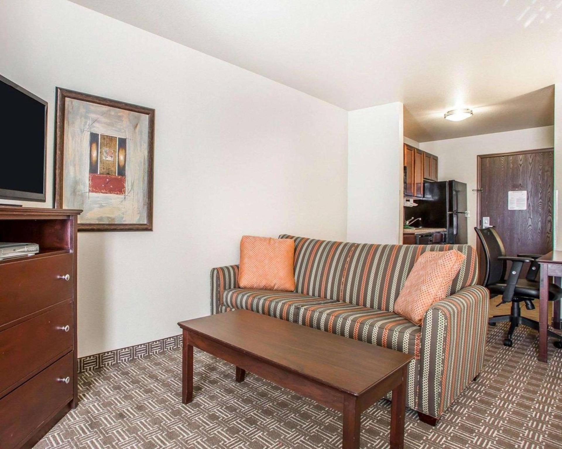 MainStay Suites St Robert - Fort Leonard Wood photo 16