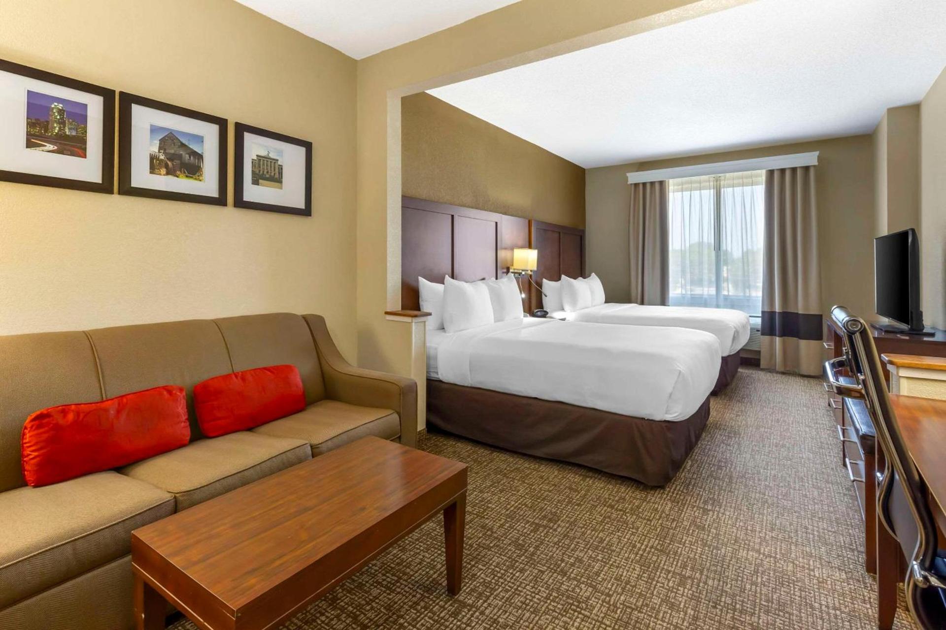 Comfort Suites Raleigh Walnut Creek photo 13