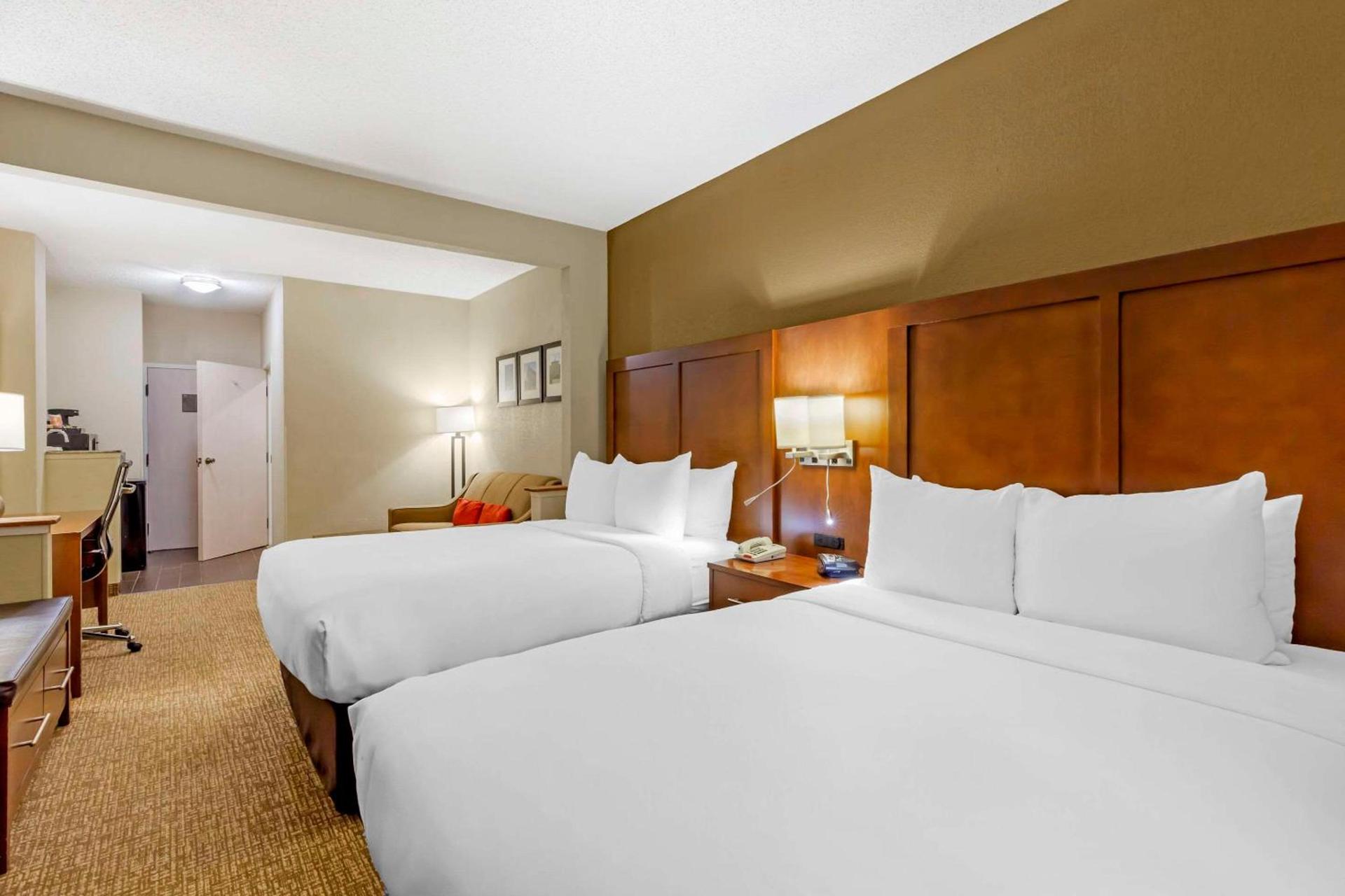 Comfort Suites Raleigh Walnut Creek photo 14