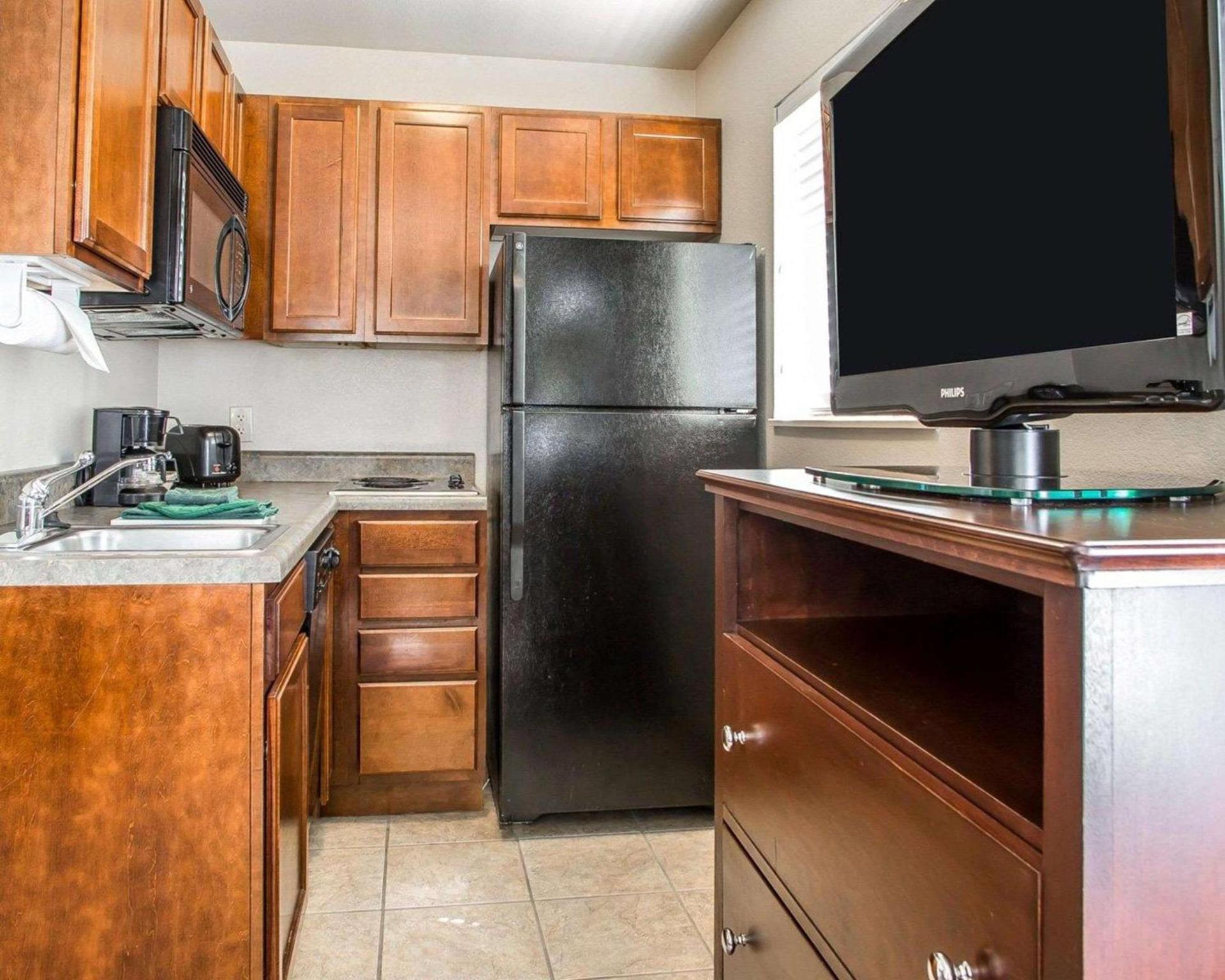 MainStay Suites St Robert - Fort Leonard Wood photo 27
