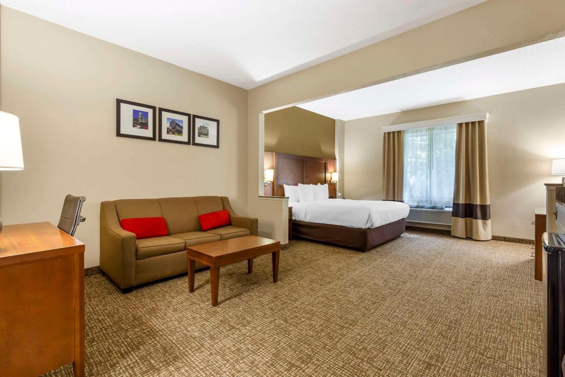 Comfort Suites Raleigh Walnut Creek photo 23