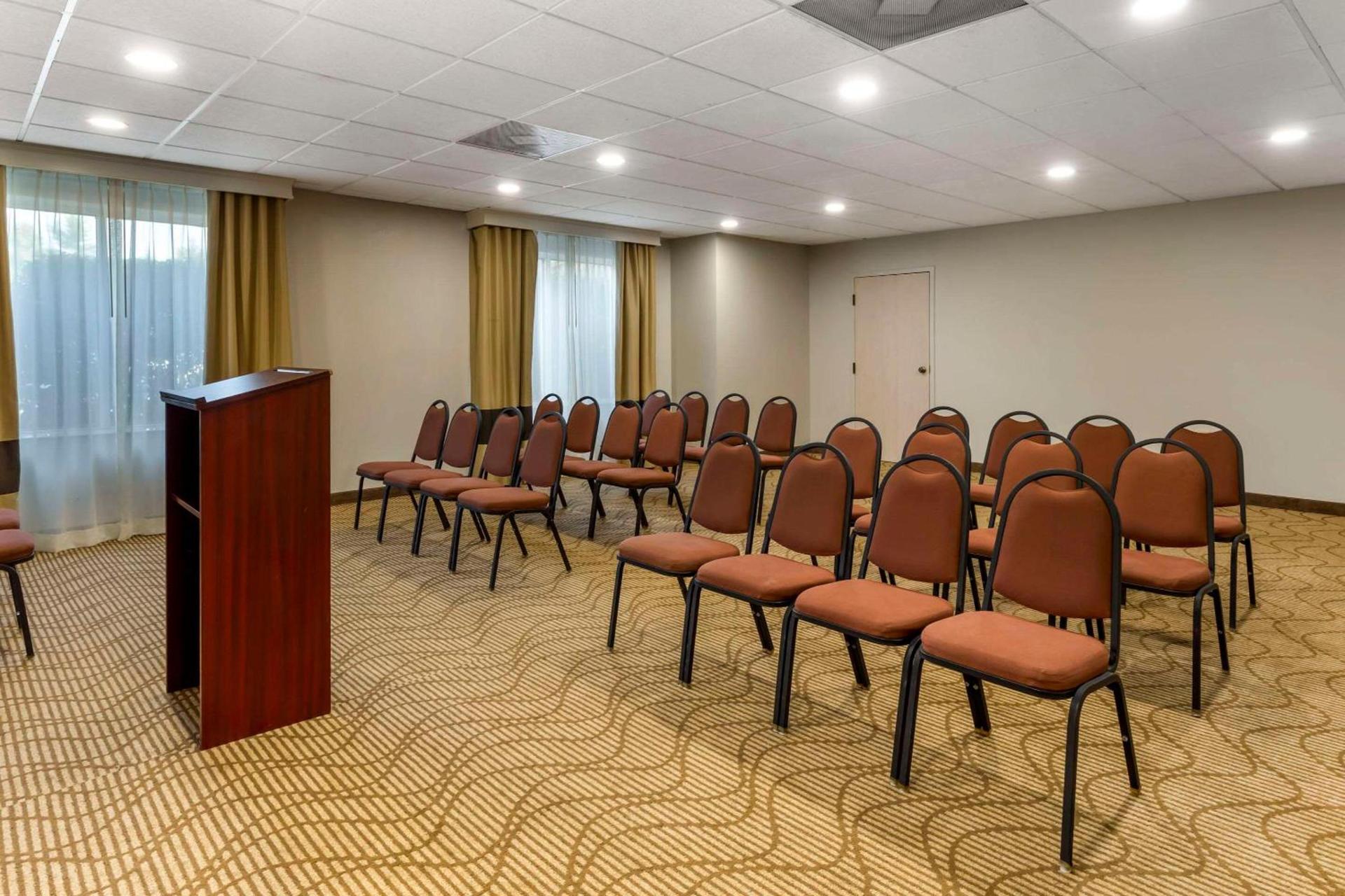 Comfort Suites Raleigh Walnut Creek photo 27