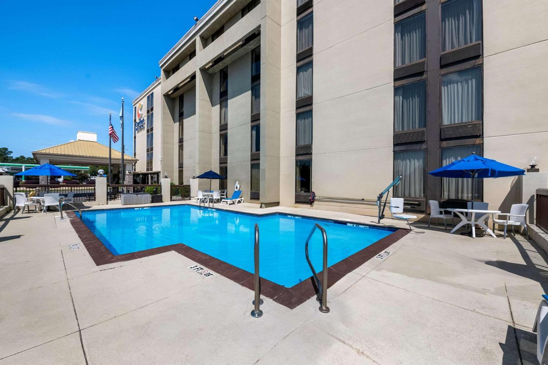 Comfort Inn & Suites Durham near Duke University photo 30