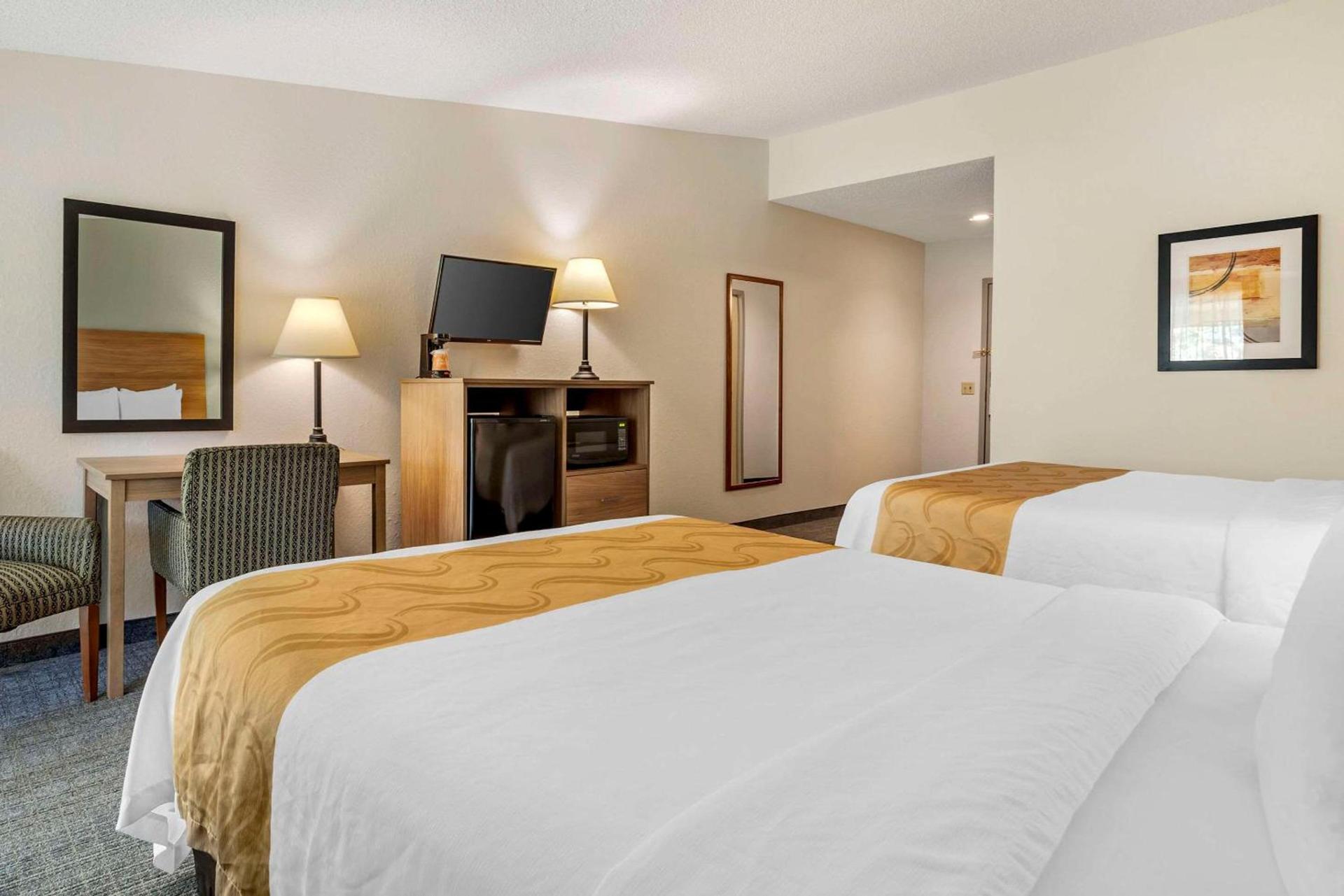 Quality Inn & Suites NRG Park - Medical Center photo 15
