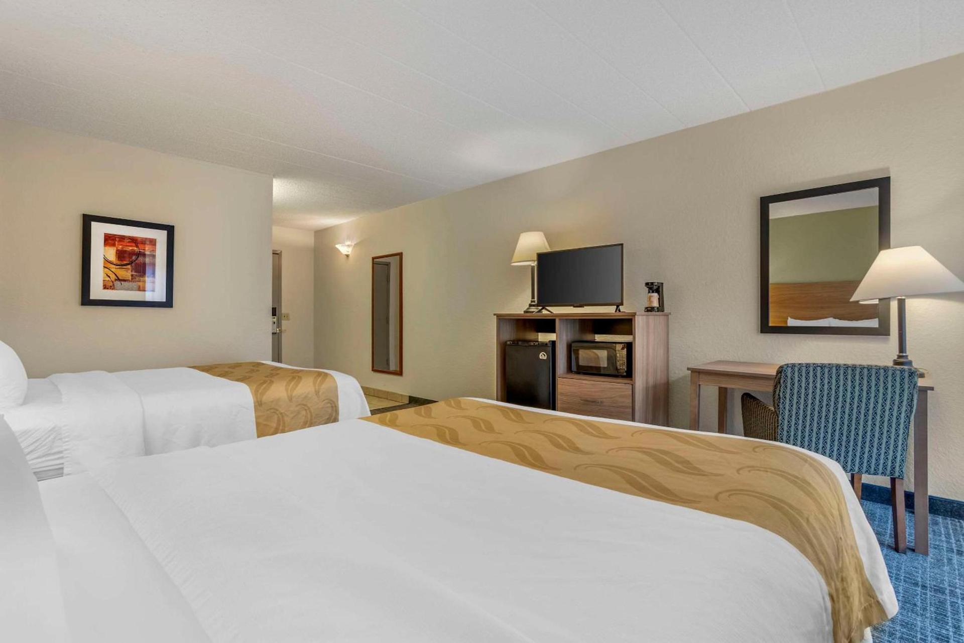 Quality Inn & Suites NRG Park - Medical Center photo 20