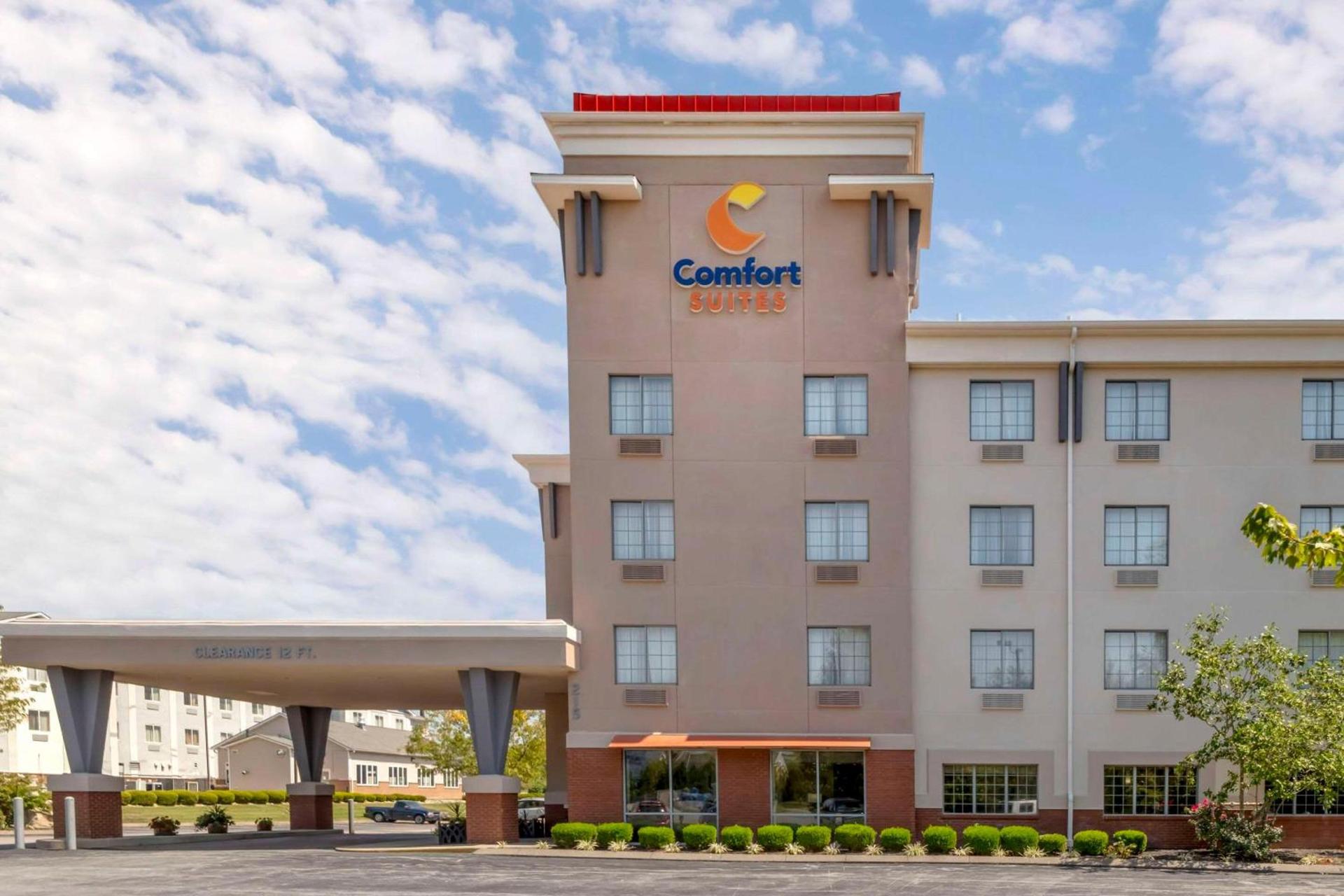 Comfort Suites Elizabethtown photo 2