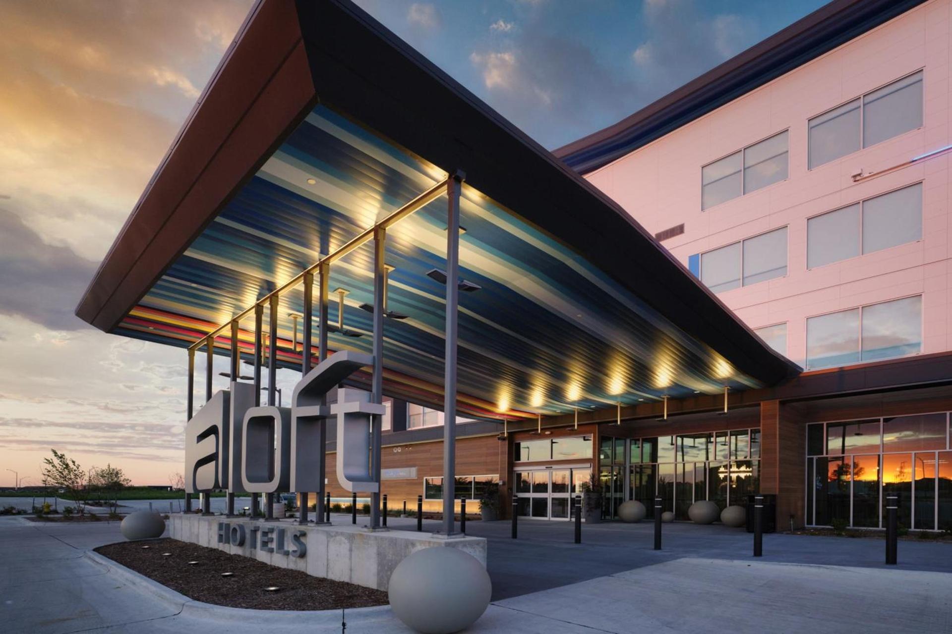 Aloft by Marriott Waukee photo 3