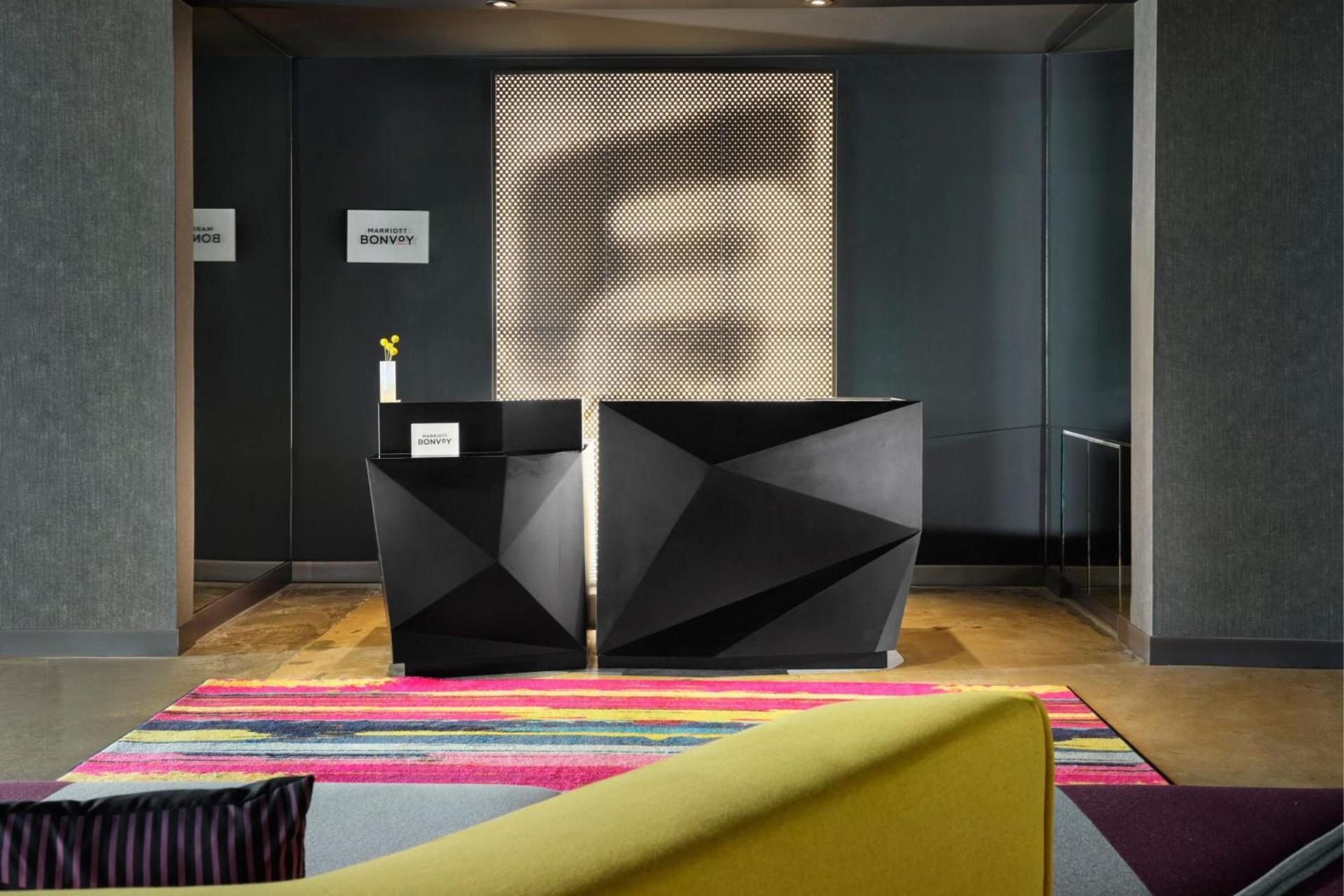 Aloft by Marriott Waukee photo 5