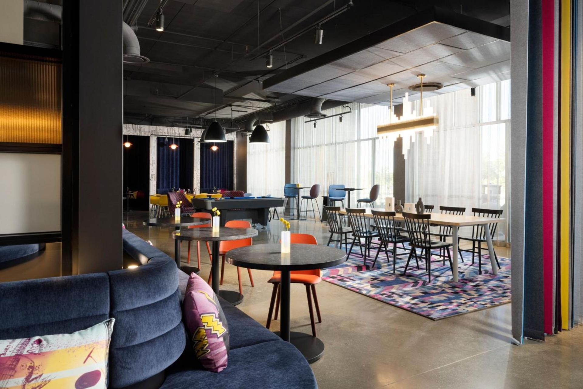 Aloft by Marriott Waukee photo 7