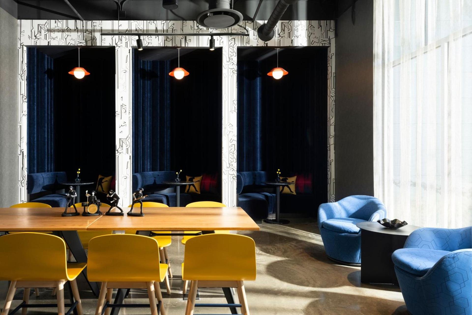 Aloft by Marriott Waukee photo 15