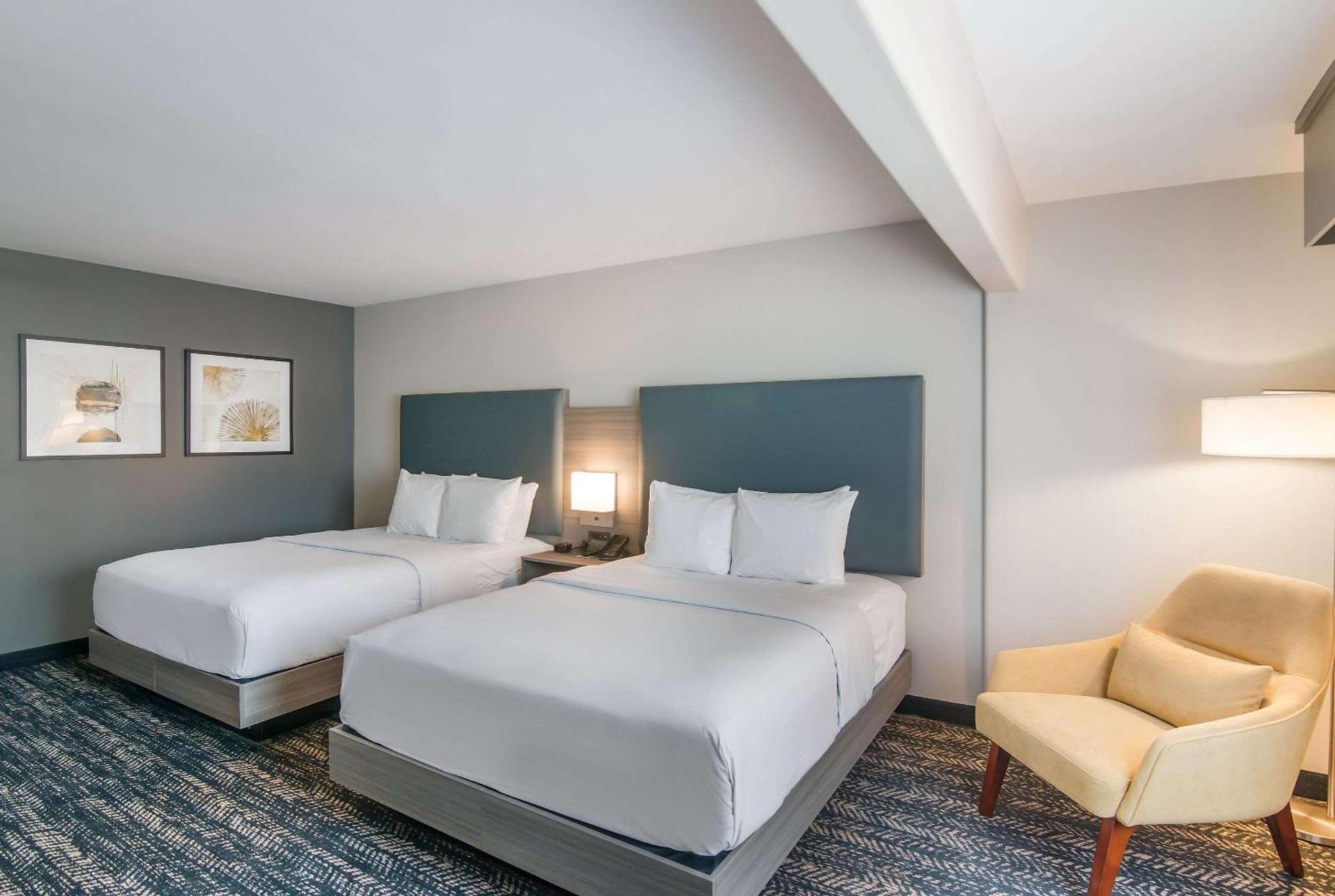 Hourglass Hotel, Trademark Collection by Wyndham photo 11