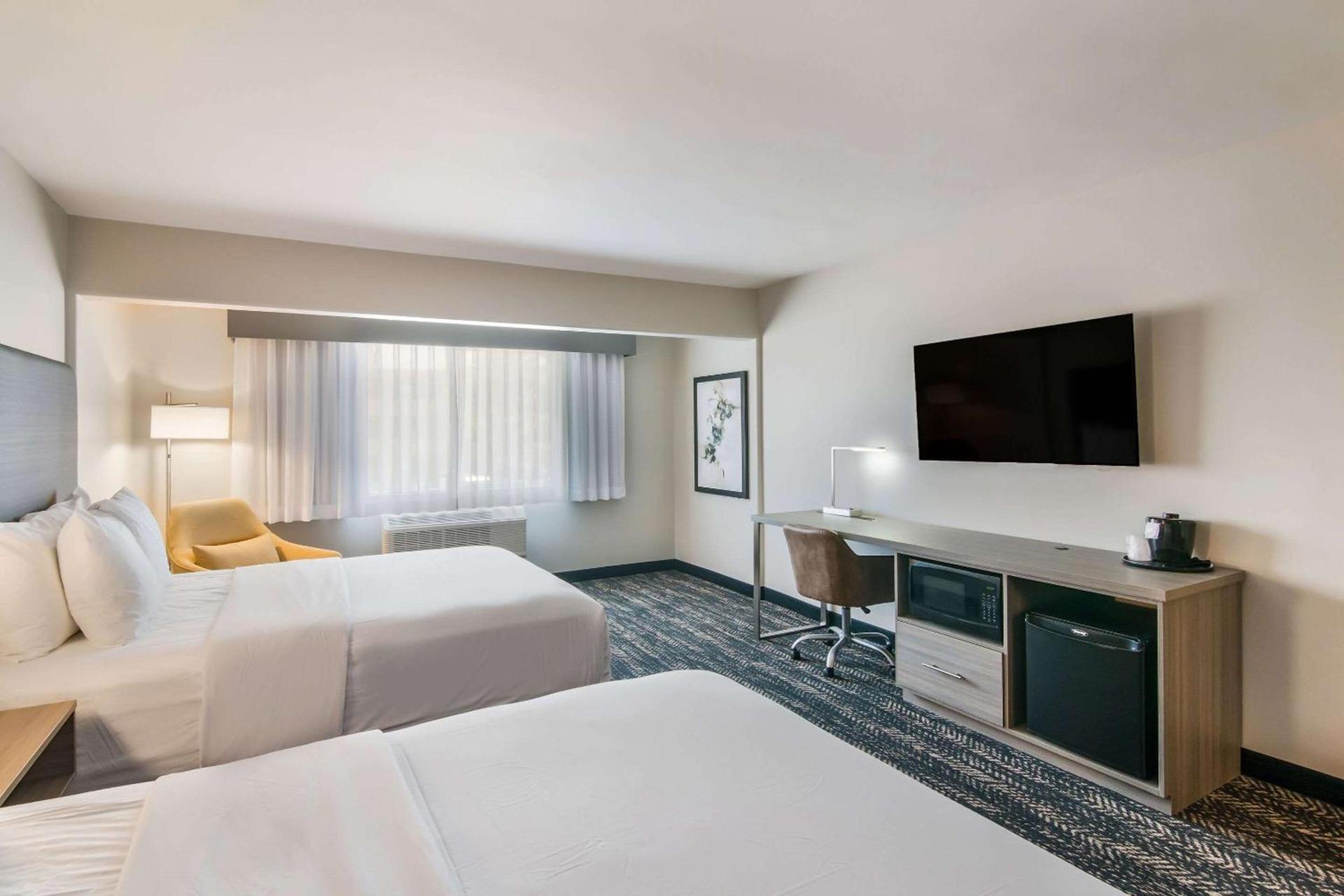 Hourglass Hotel, Trademark Collection by Wyndham photo 12