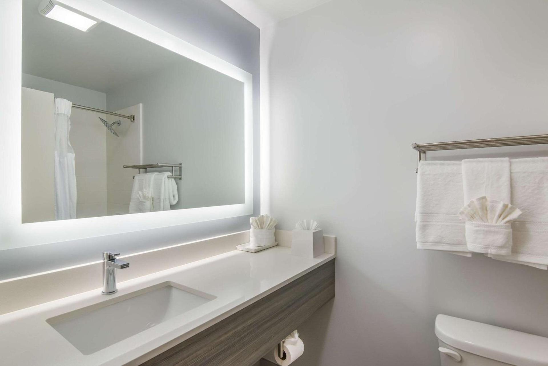 Hourglass Hotel, Trademark Collection by Wyndham photo 13
