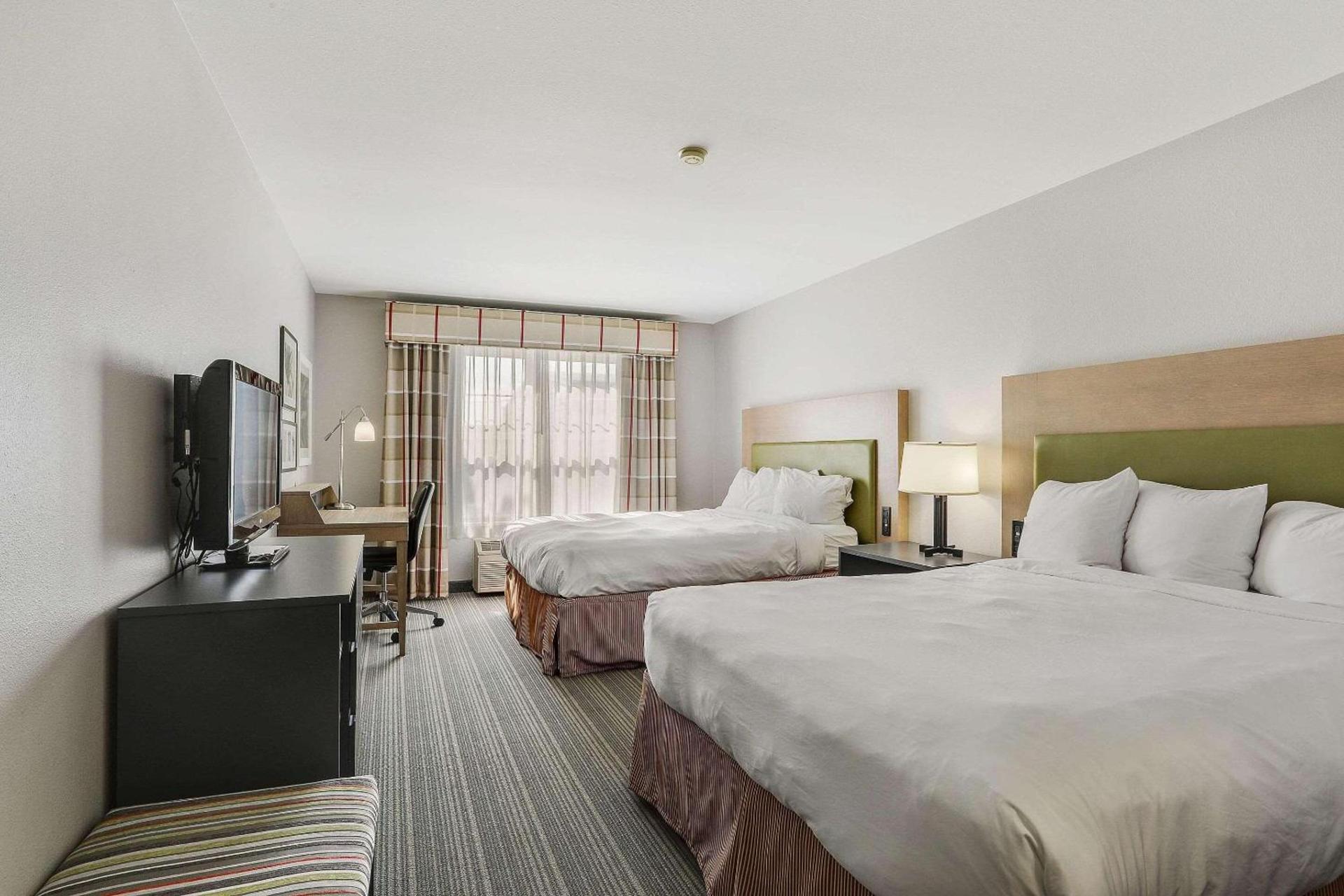 Country Inn & Suites by Radisson, Green Bay, WI photo 39