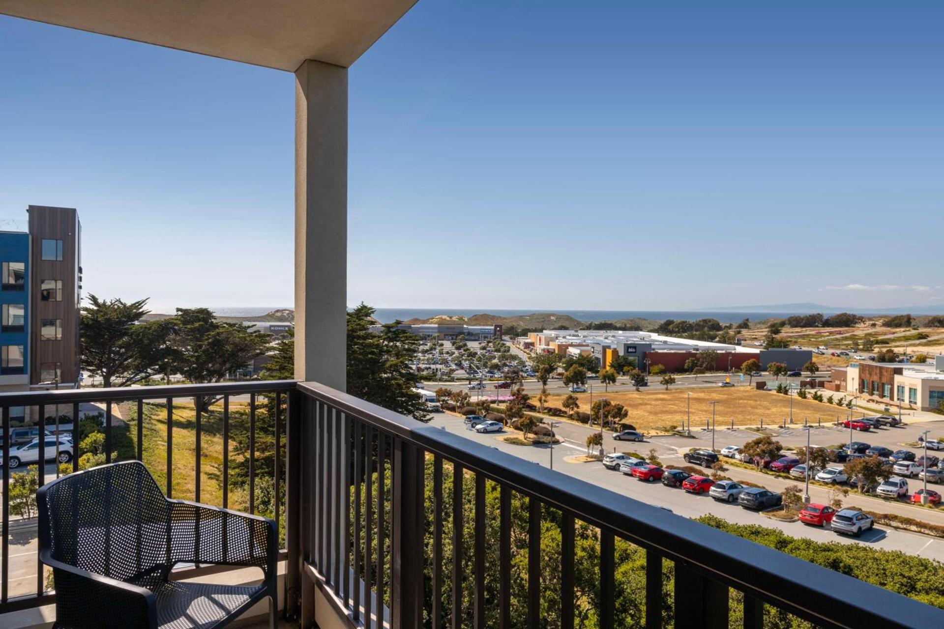 Home2 Suites By Hilton Marina photo 13