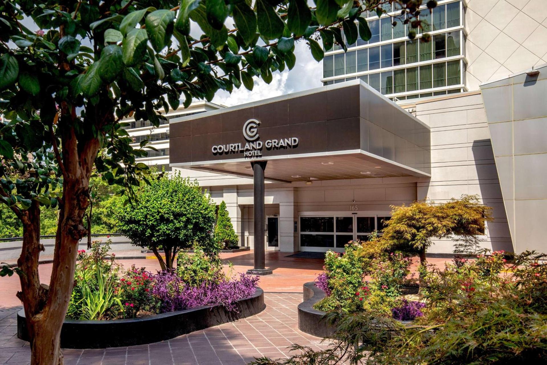 Courtland Grand Hotel, Trademark Collection by Wyndham photo 87