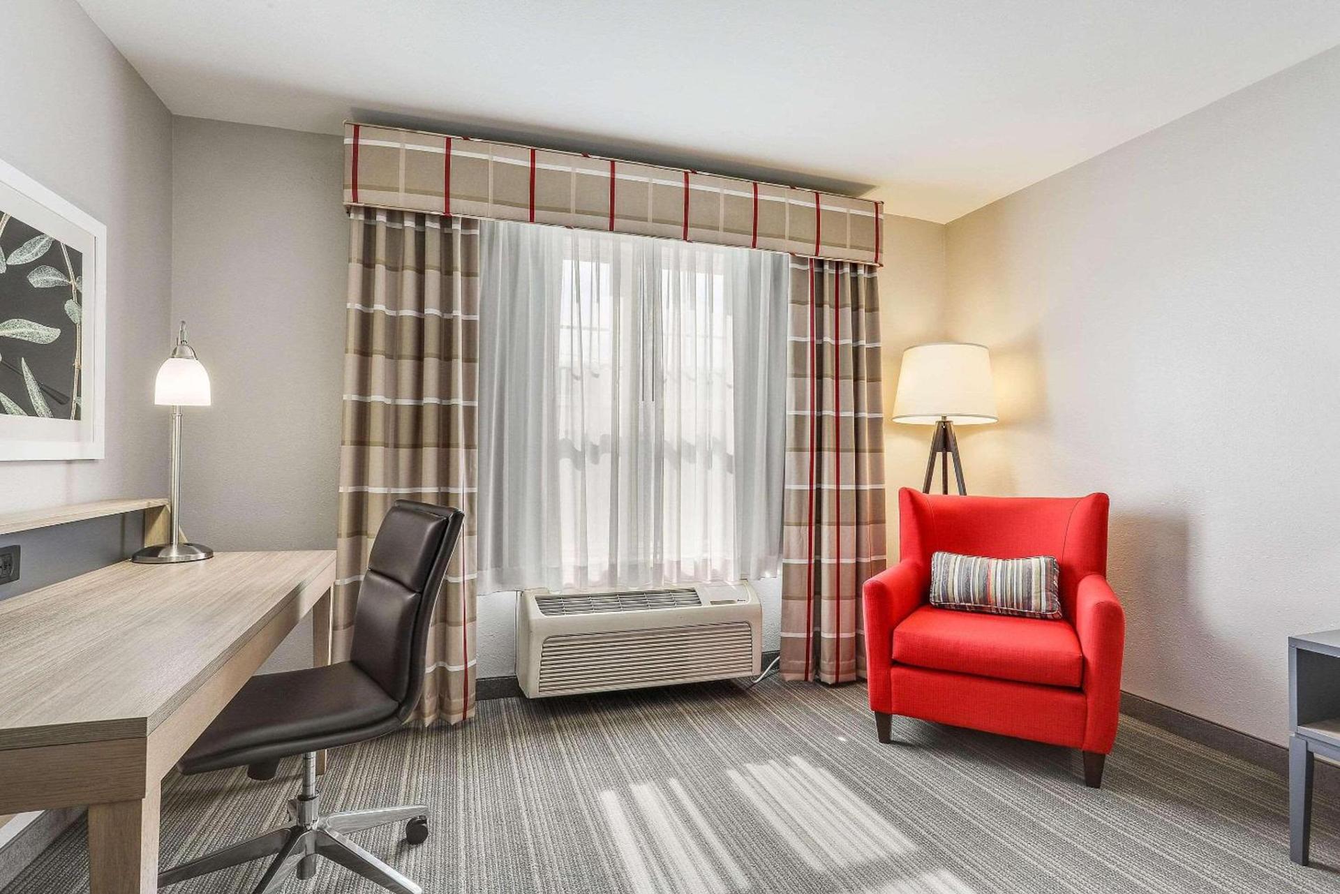 Country Inn & Suites by Radisson, Green Bay, WI photo 53