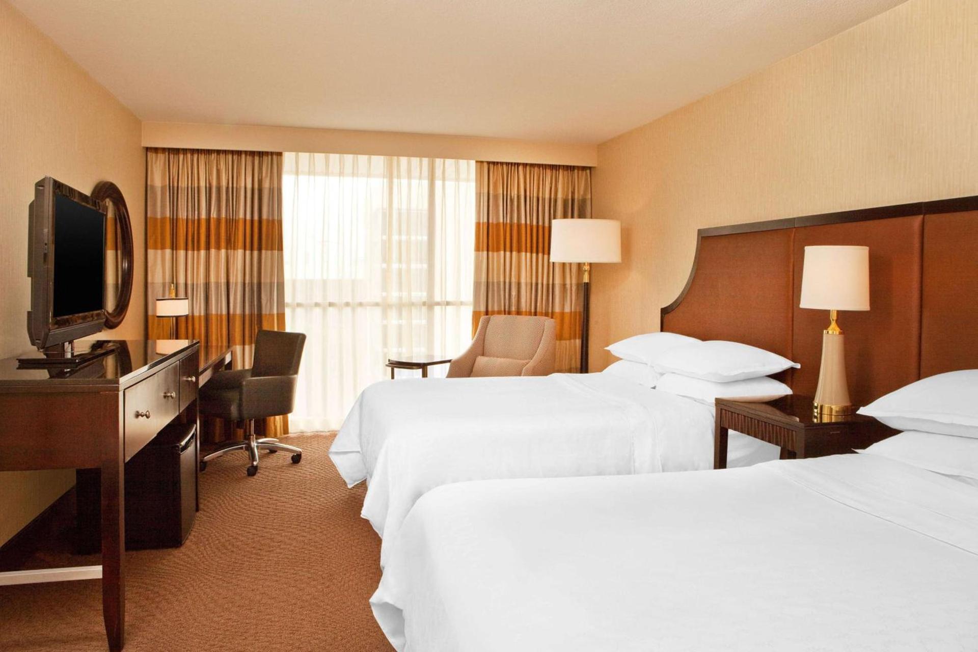 Courtland Grand Hotel, Trademark Collection by Wyndham photo 32