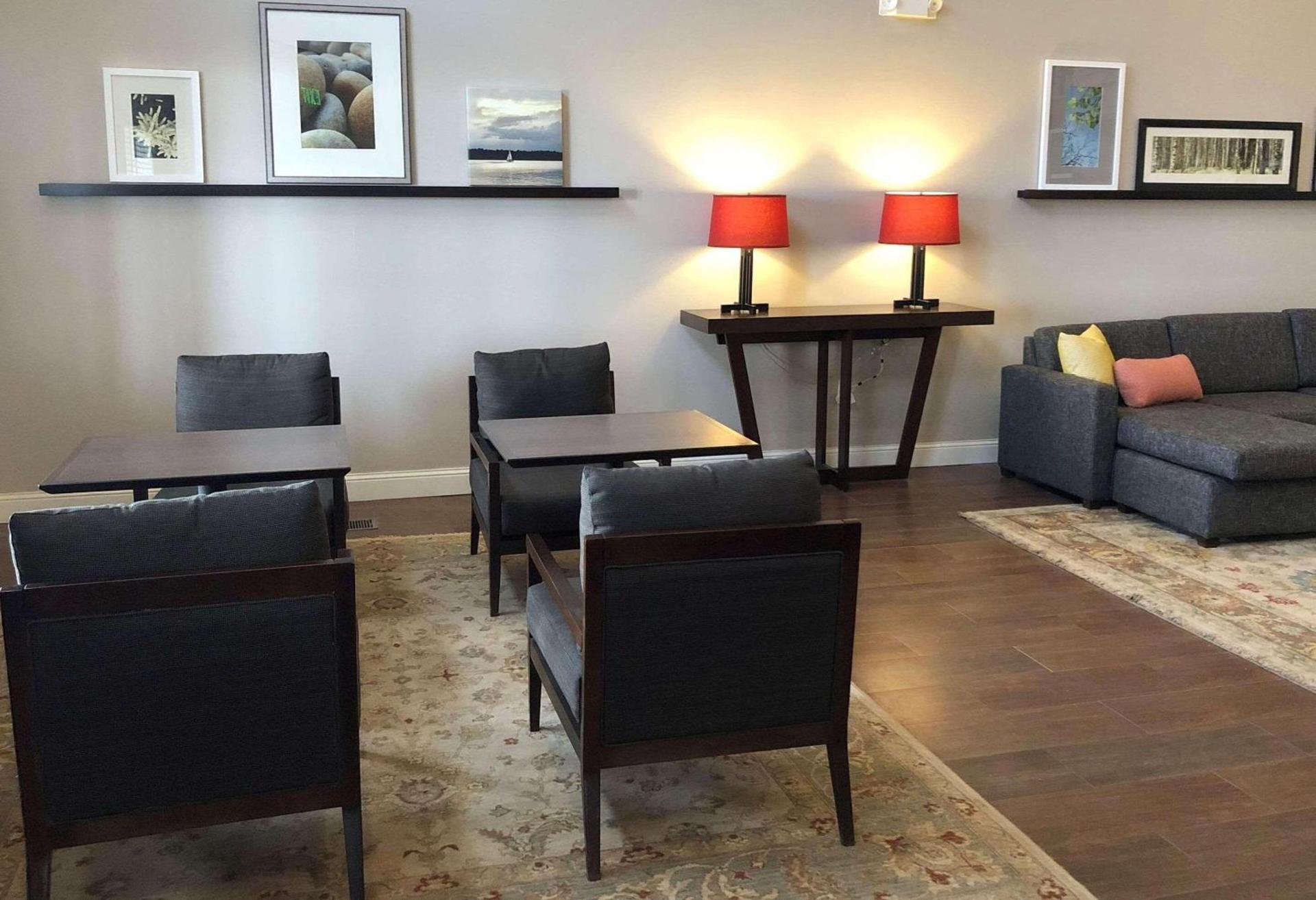 Country Inn & Suites by Radisson, Rapid City, SD photo 4