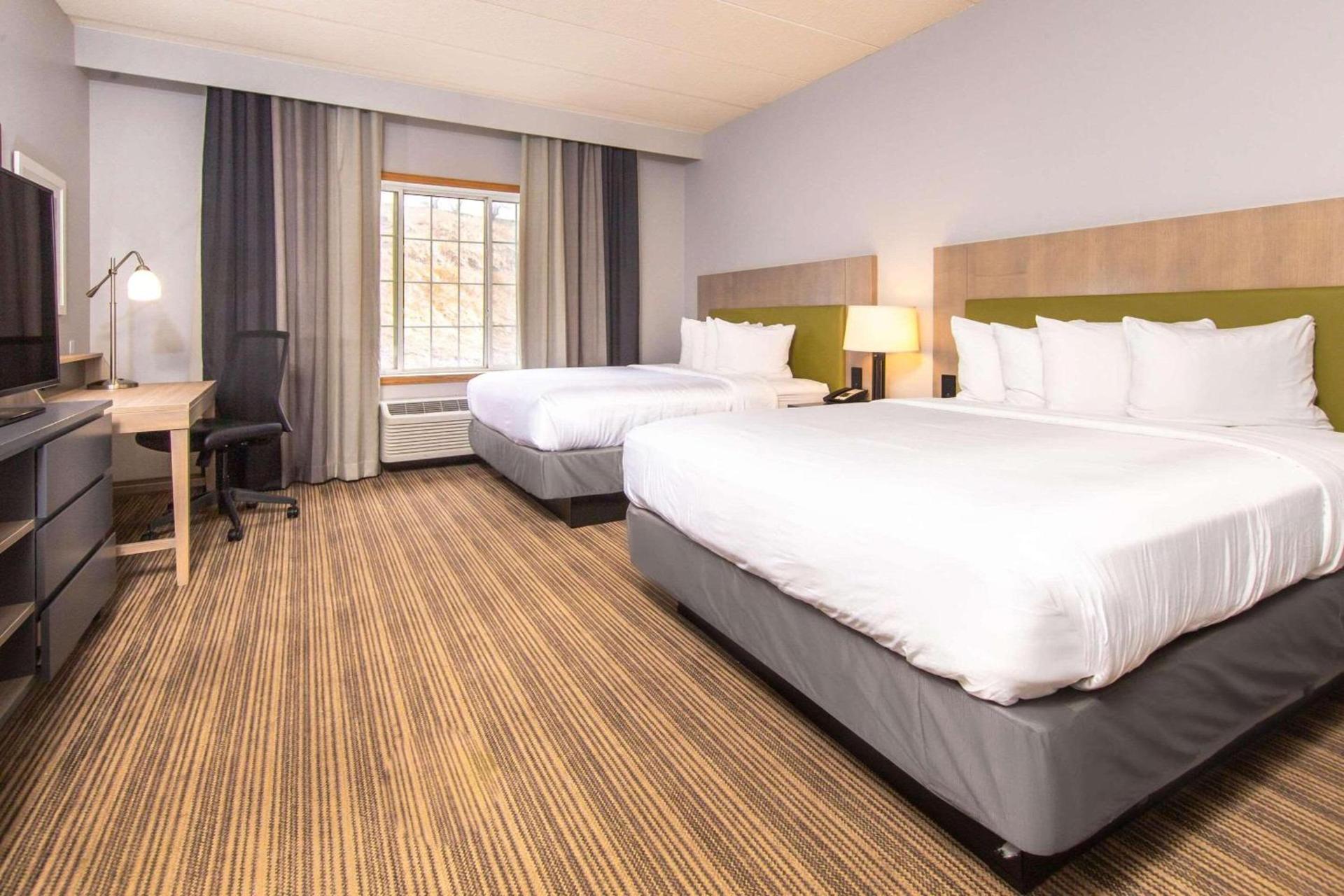 Country Inn & Suites by Radisson, Rapid City, SD photo 6