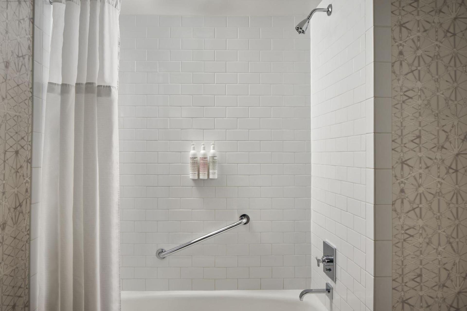 Courtyard by Marriott Philadelphia Downtown photo 10