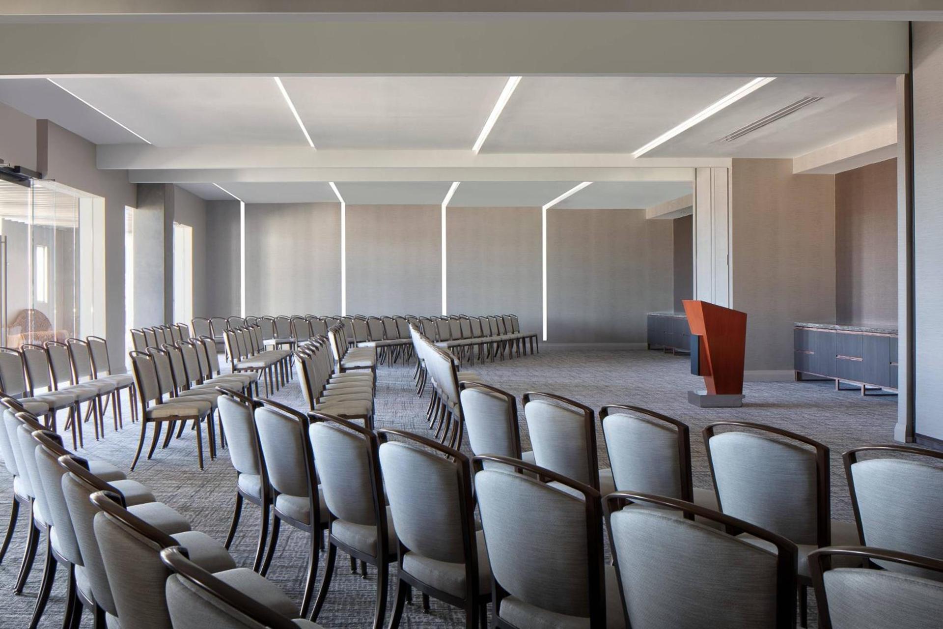 Odessa Marriott Hotel & Conference Center photo 52