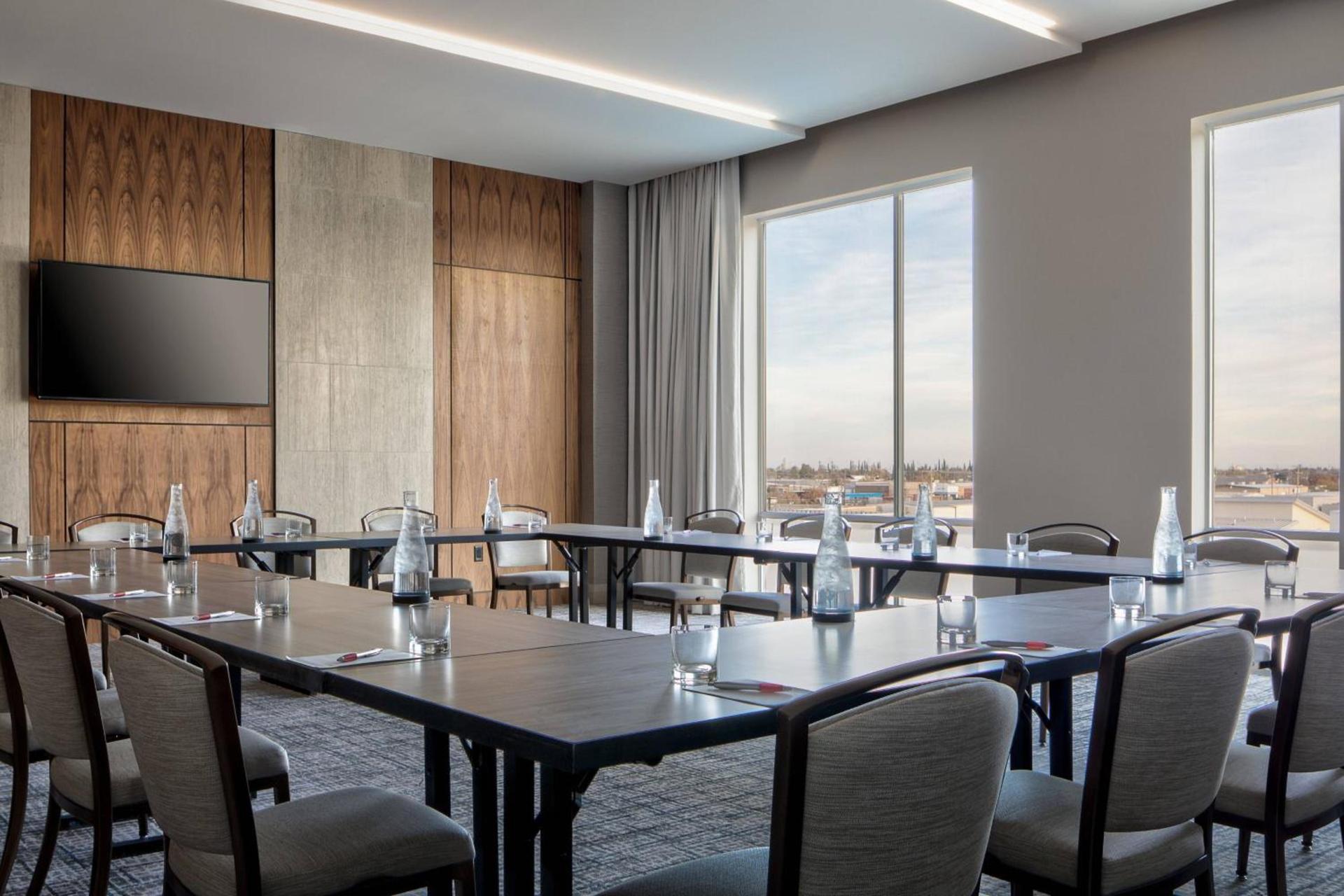 Odessa Marriott Hotel & Conference Center photo 54