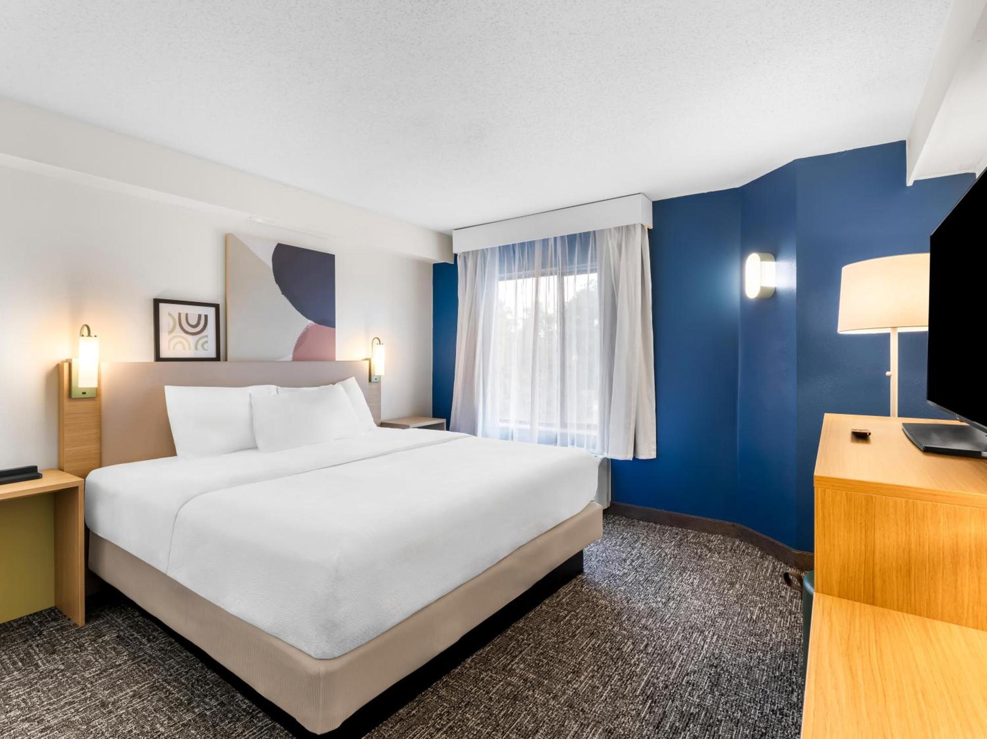 Spark by Hilton Augusta photo 35