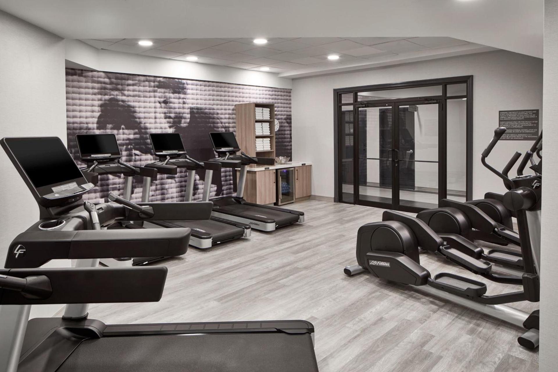 Delta Hotels by Marriott Toledo photo 86