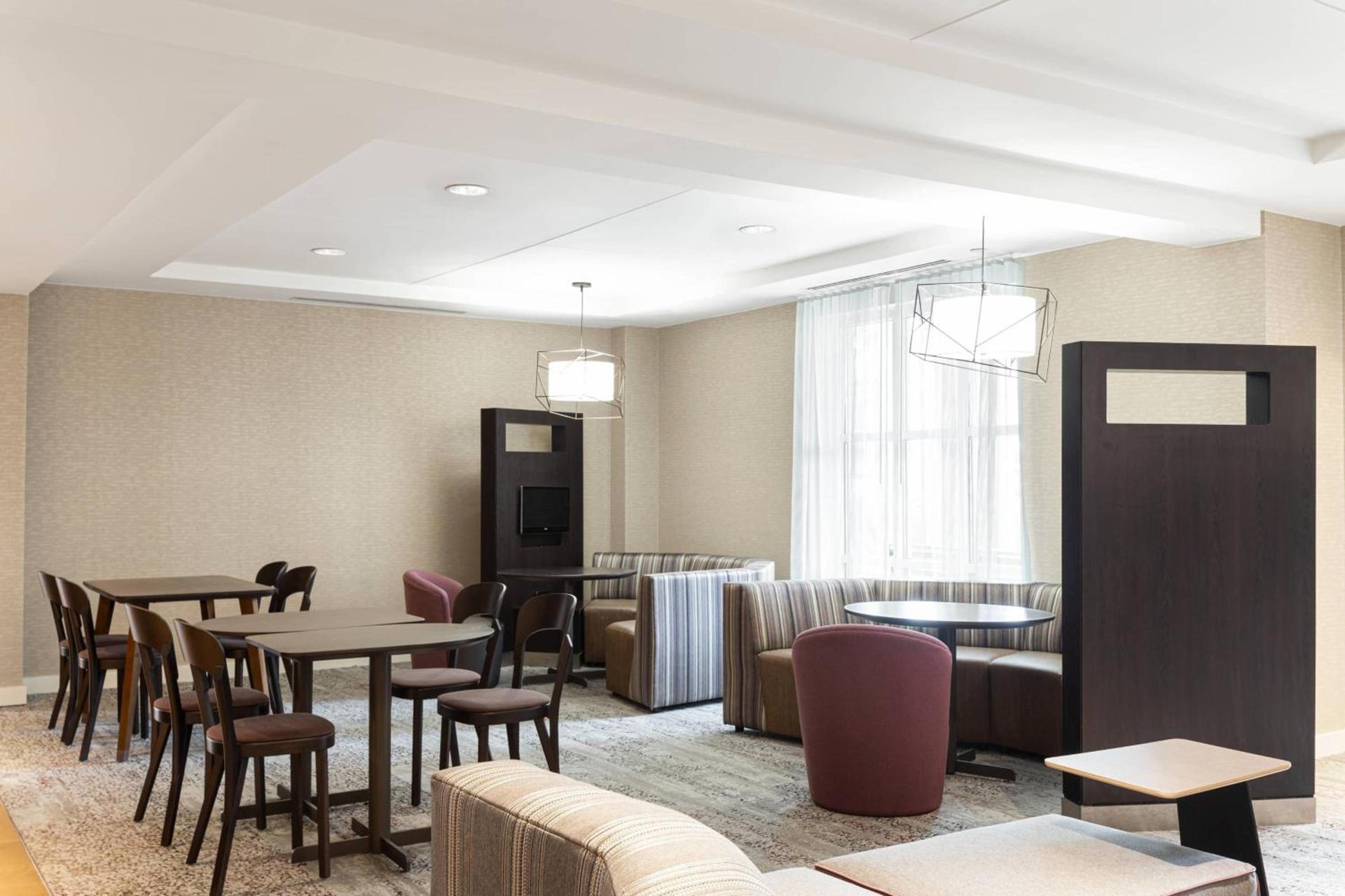 Courtyard by Marriott Charlottesville - University Medical Center photo 23