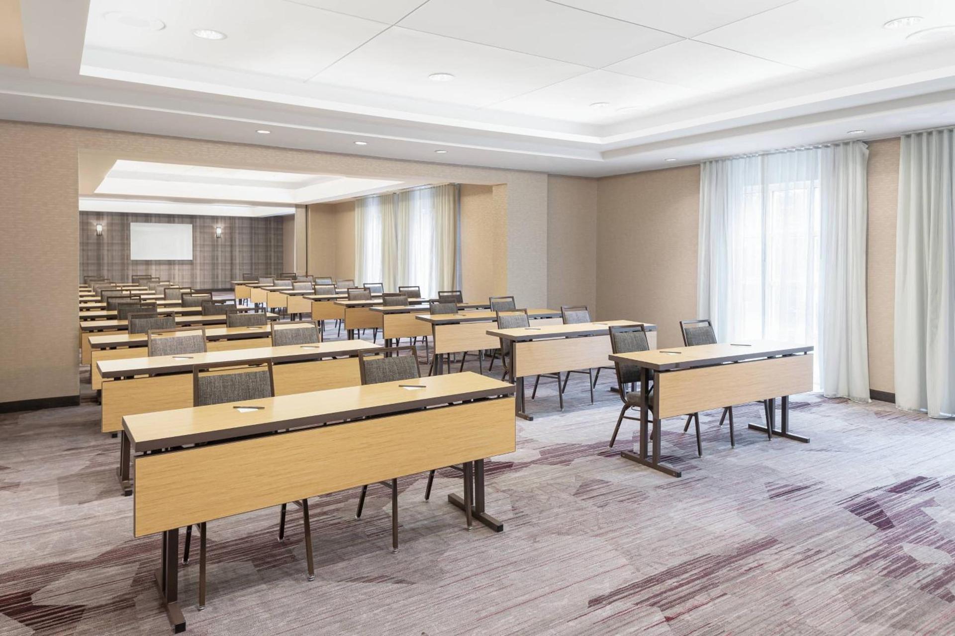 Courtyard by Marriott Charlottesville - University Medical Center photo 33