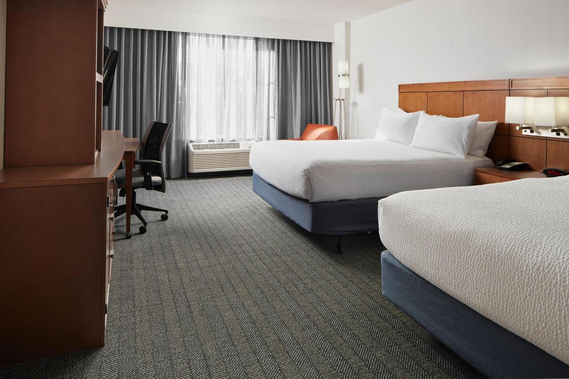 Courtyard by Marriott Charlottesville - University Medical Center photo 8