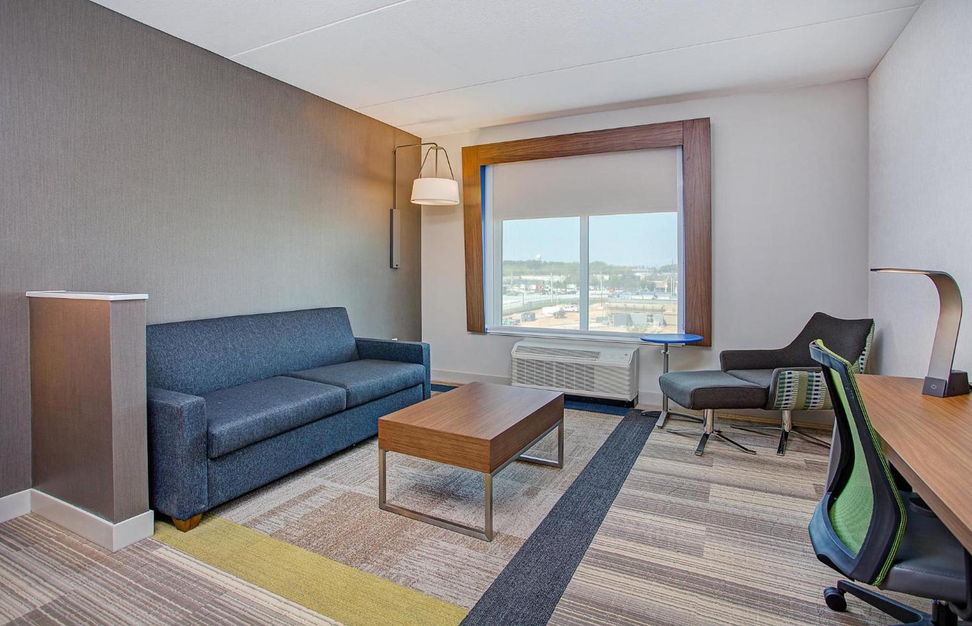 Holiday Inn Express & Suites Covington by IHG photo 29