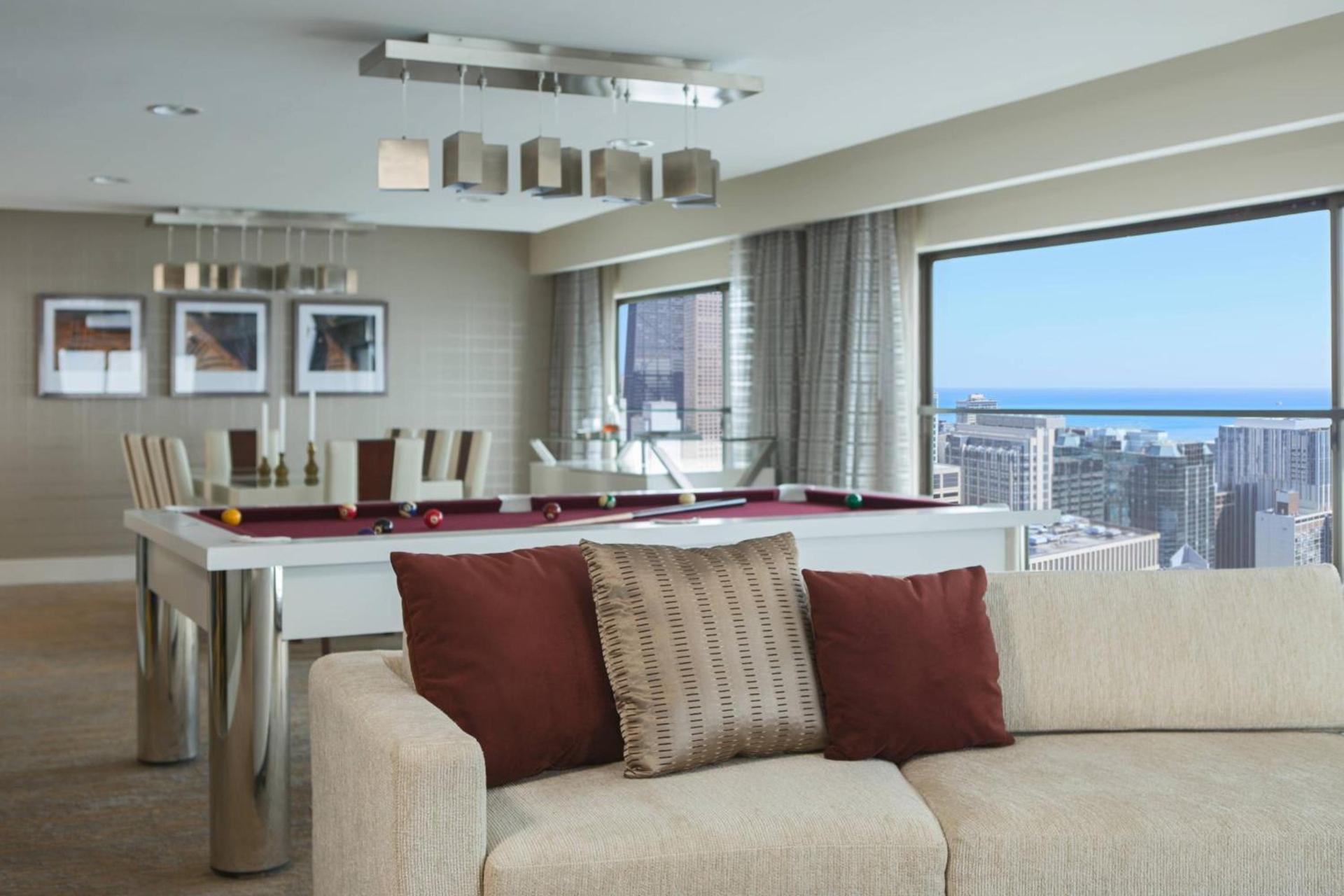 Chicago Marriott Downtown Magnificent Mile photo 43