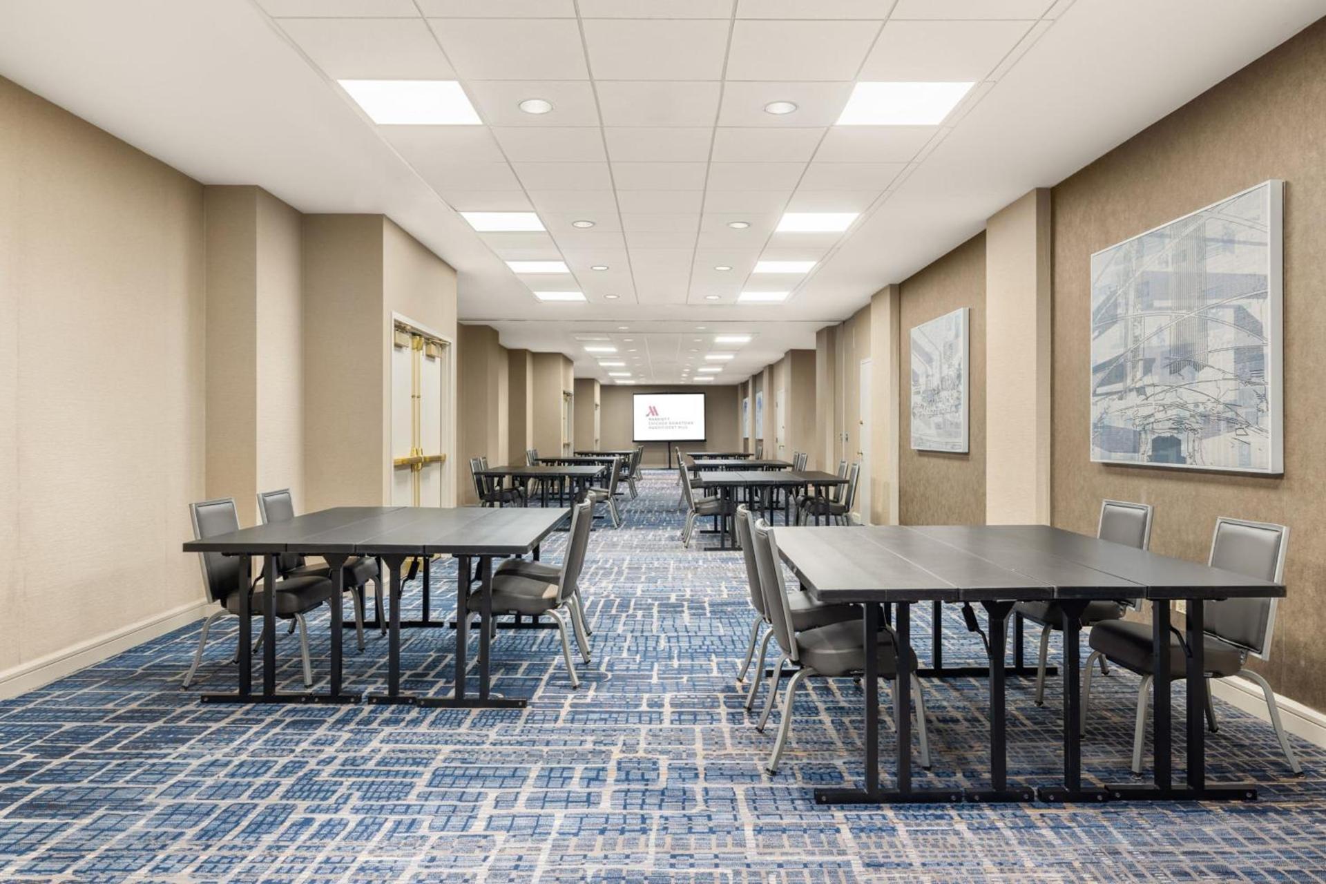 Chicago Marriott Downtown Magnificent Mile photo 88
