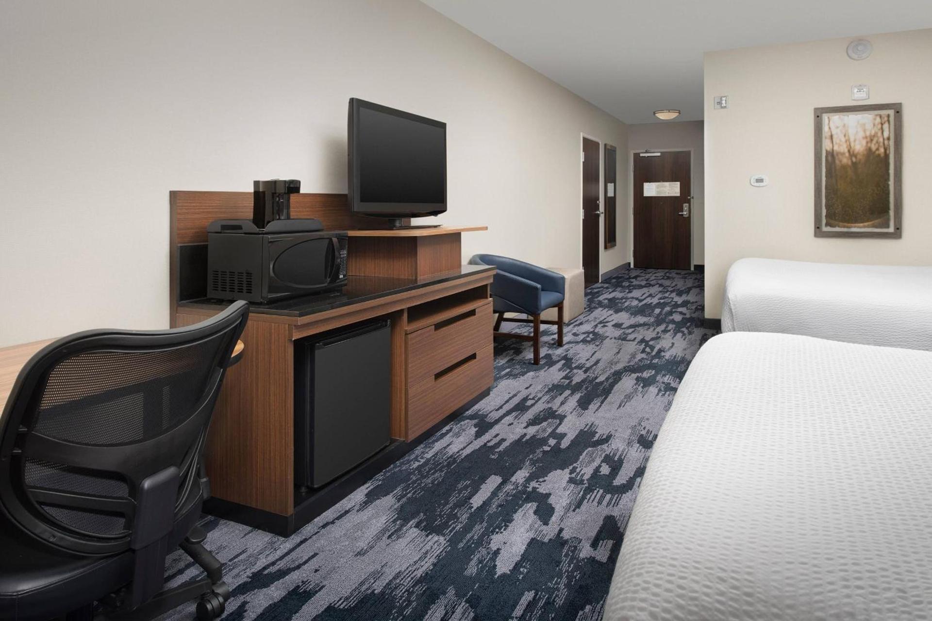 Fairfield Inn & Suites Baltimore BWI Airport photo 35